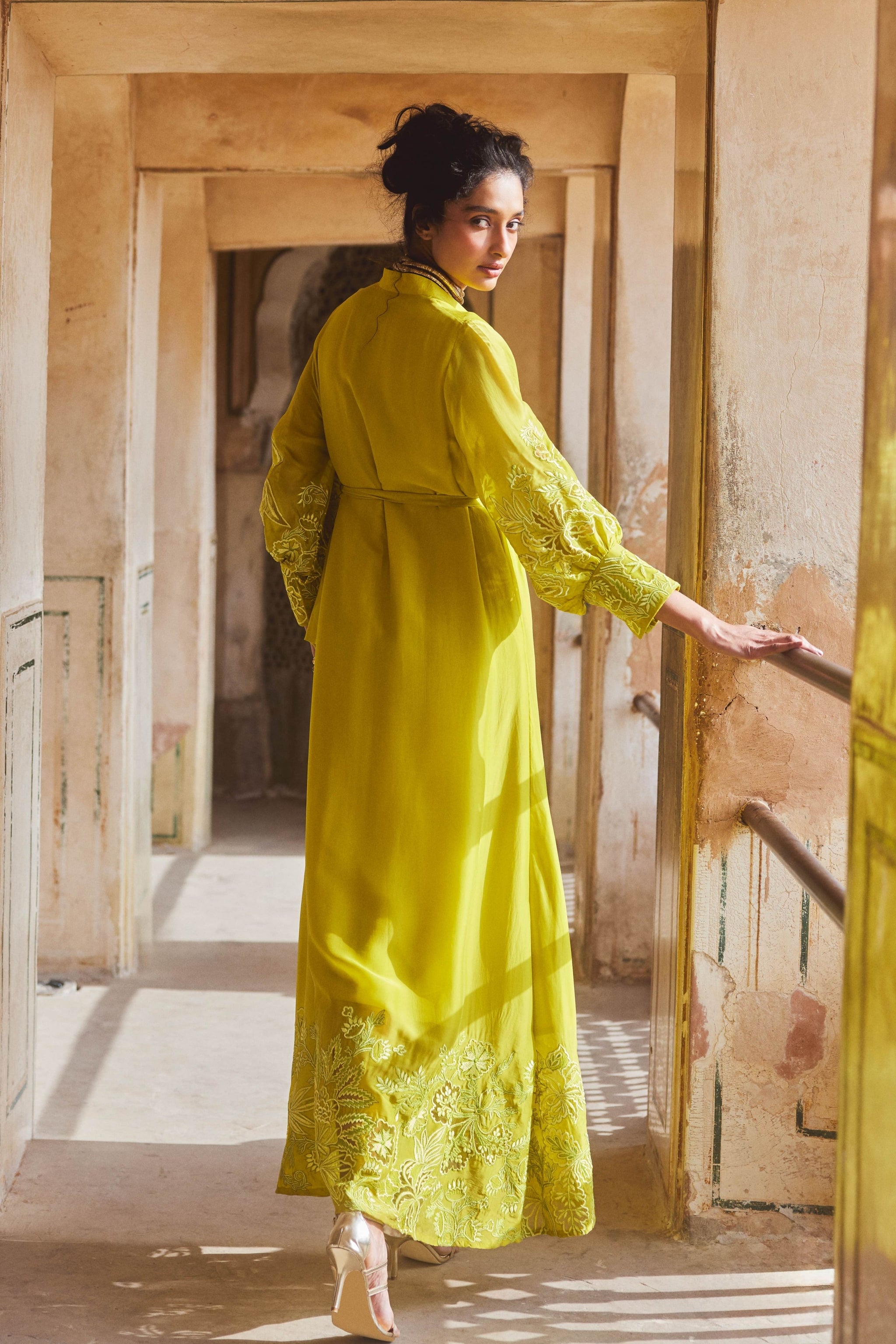 Paulmi & Harsh Lime Yellow Maxi Dress | Indiaspopup.com M Paulmi & Harsh Lime Yellow Maxi Dress | Indiaspopup.com M