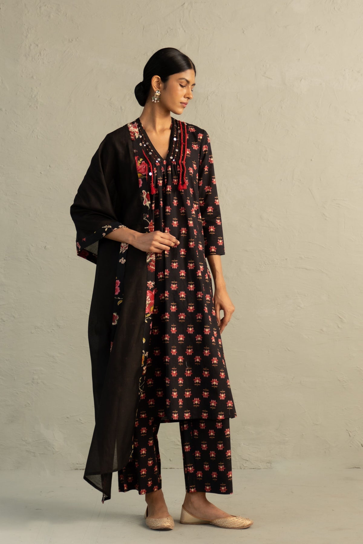Black V-Neck Kurta Set
