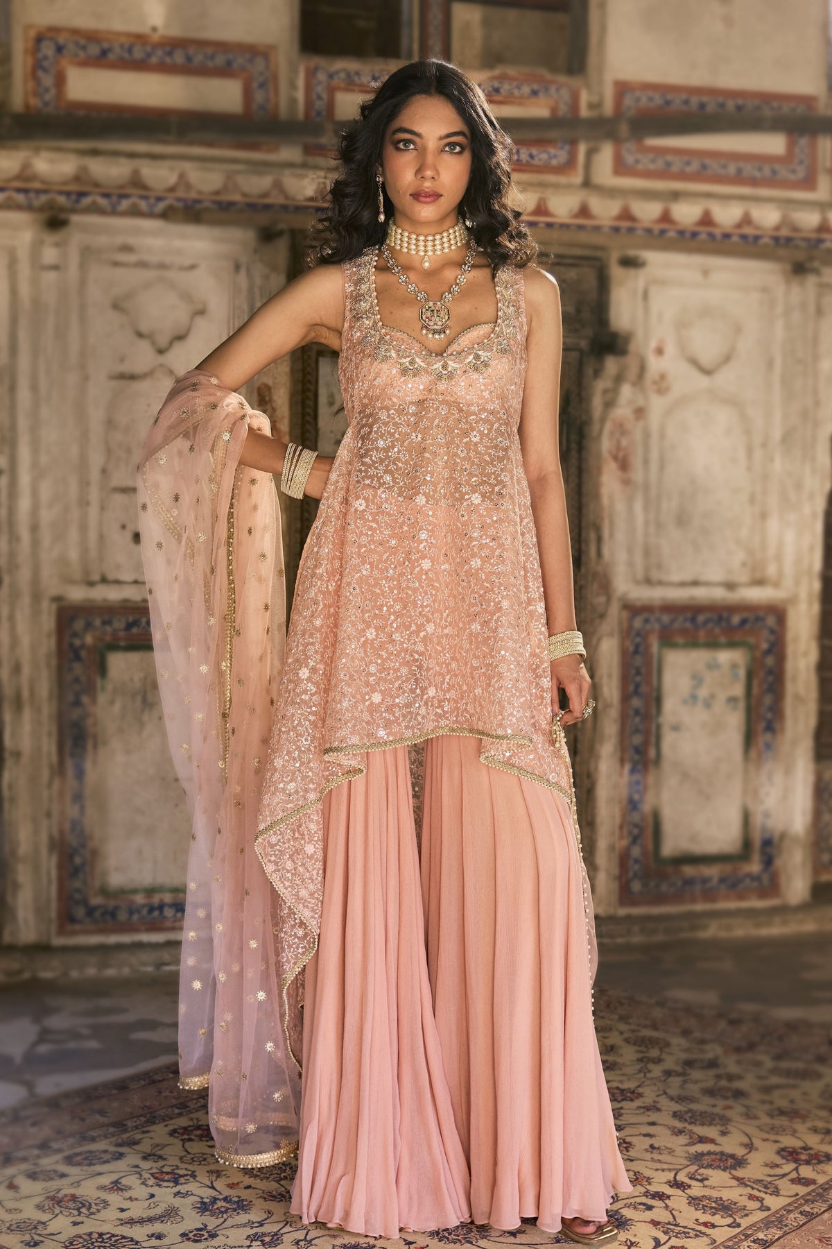 Zeenat Sharara Set