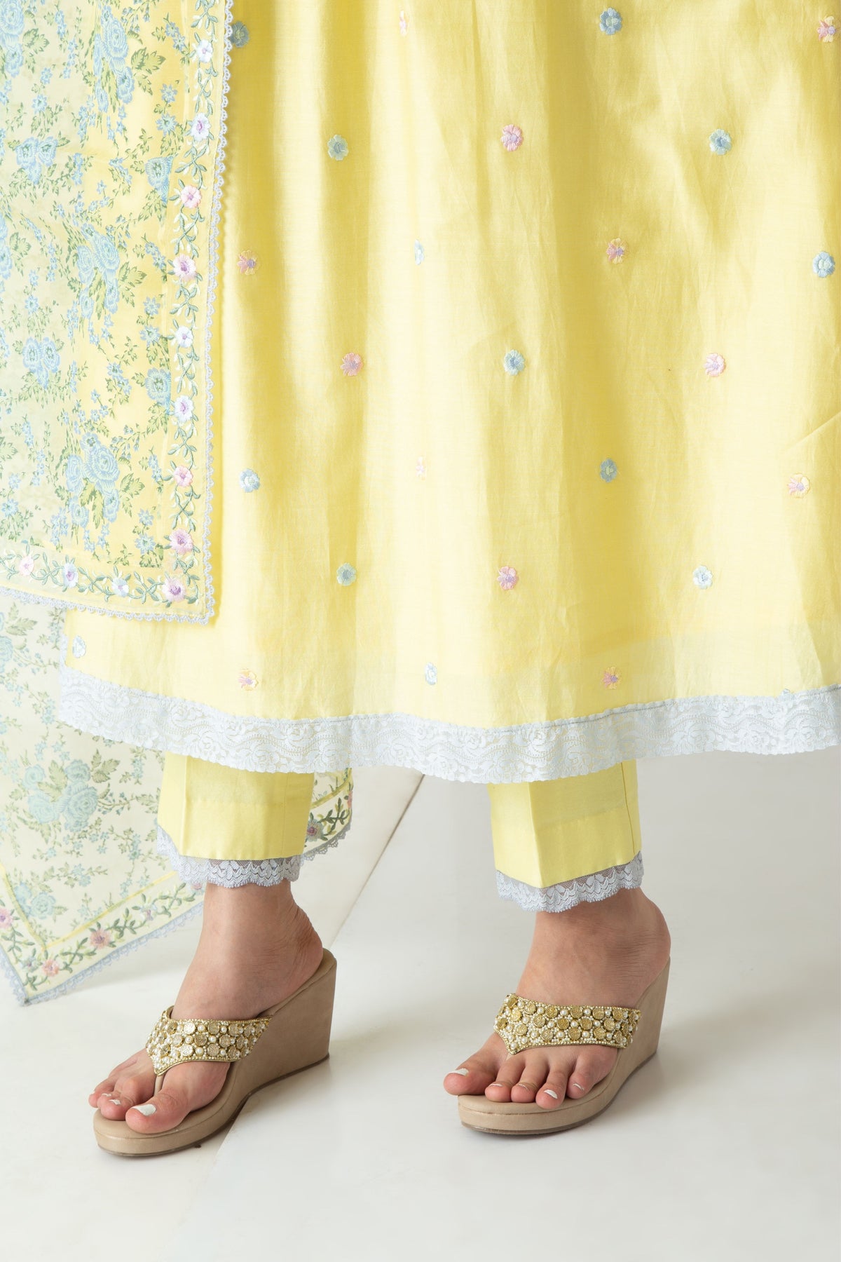 Yeva Kurta Set