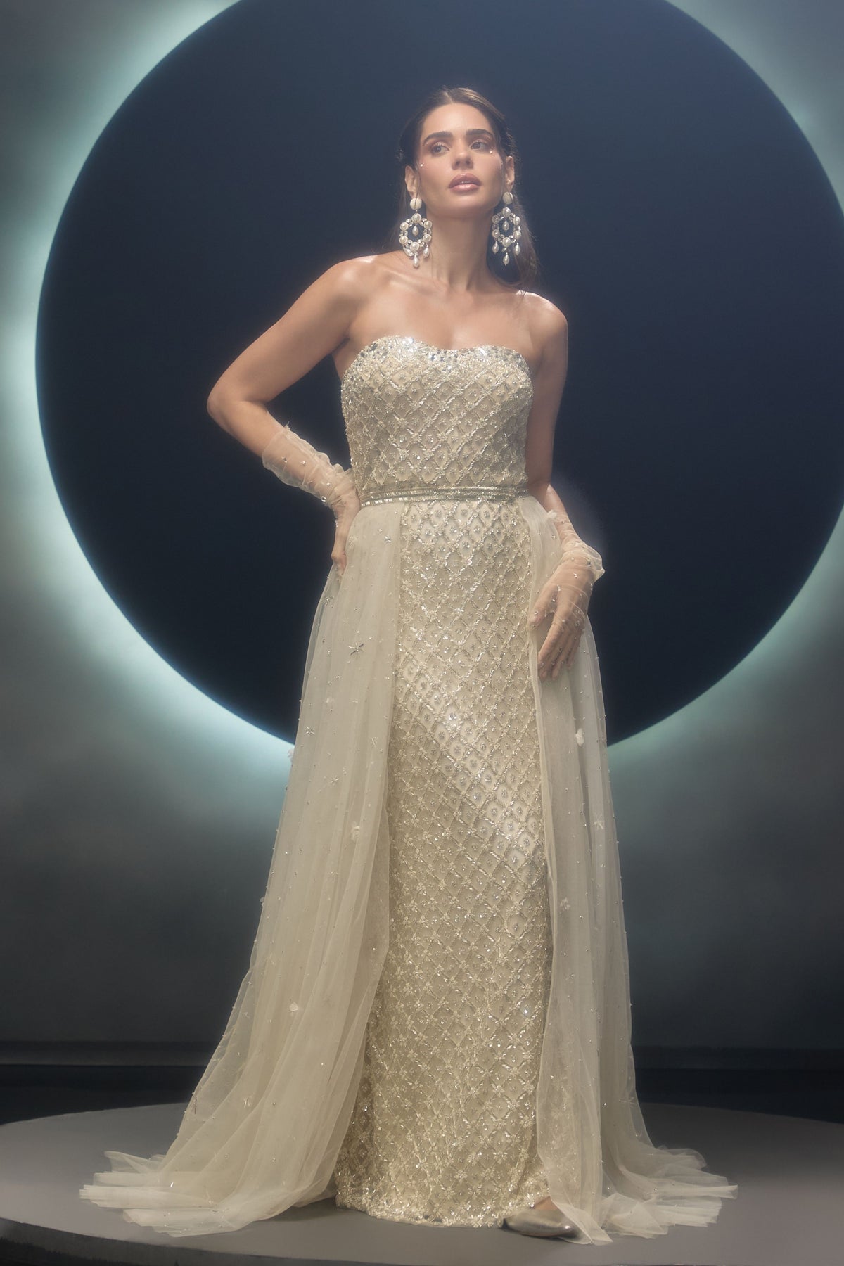 Radiara Gown