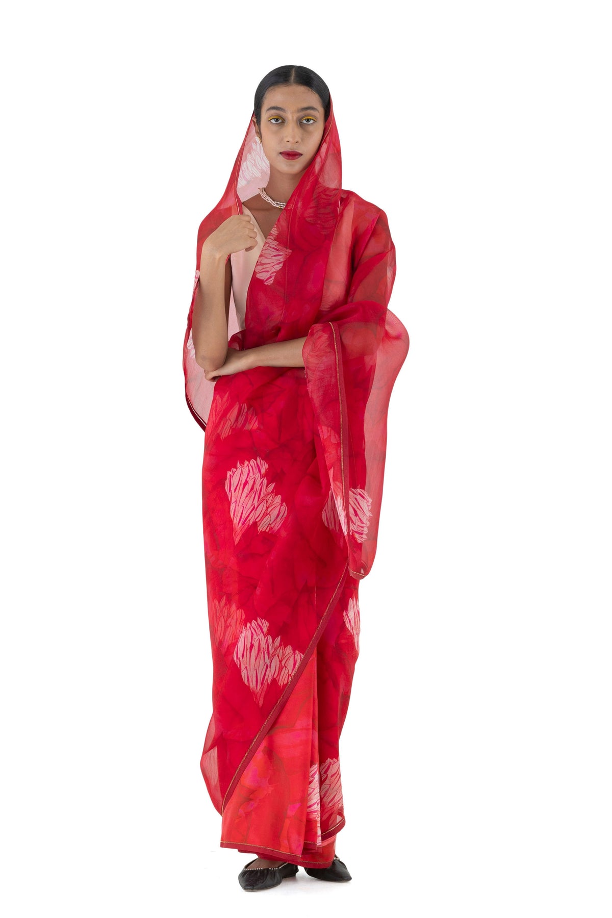Muraiyya Red Saree