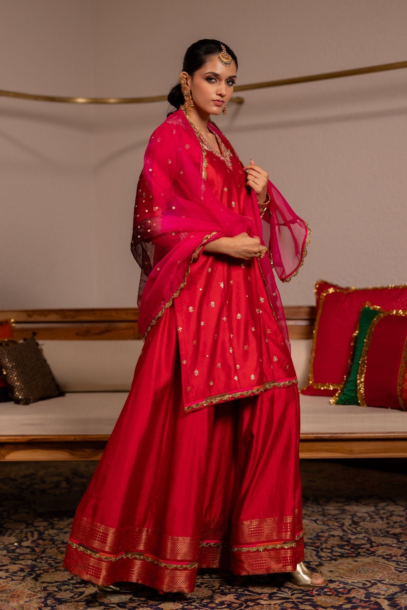 Makar Red Kurta Set With Dupatta - Pooja & Keyur - Elahe