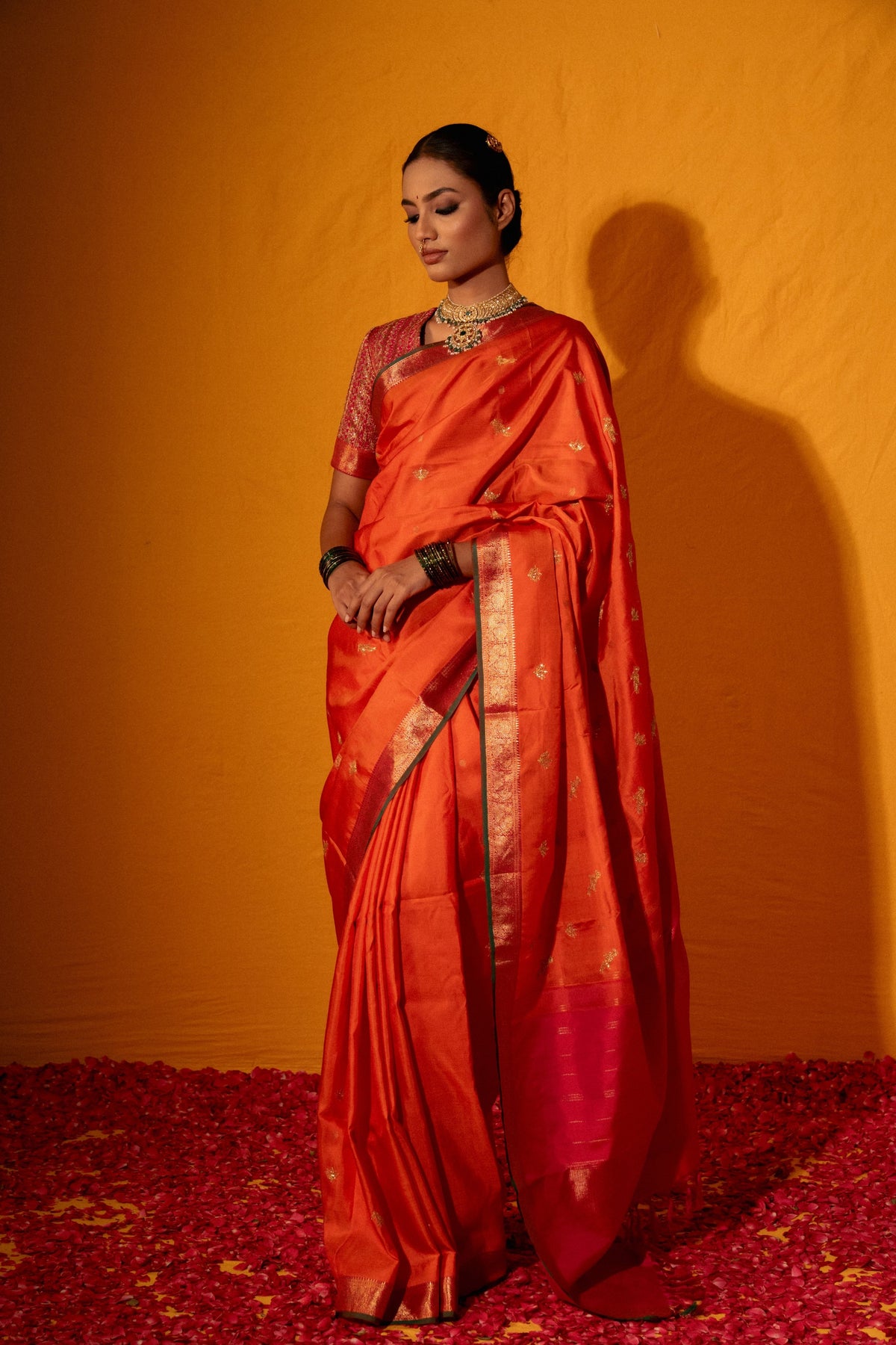 Kili Vanam Saree Set