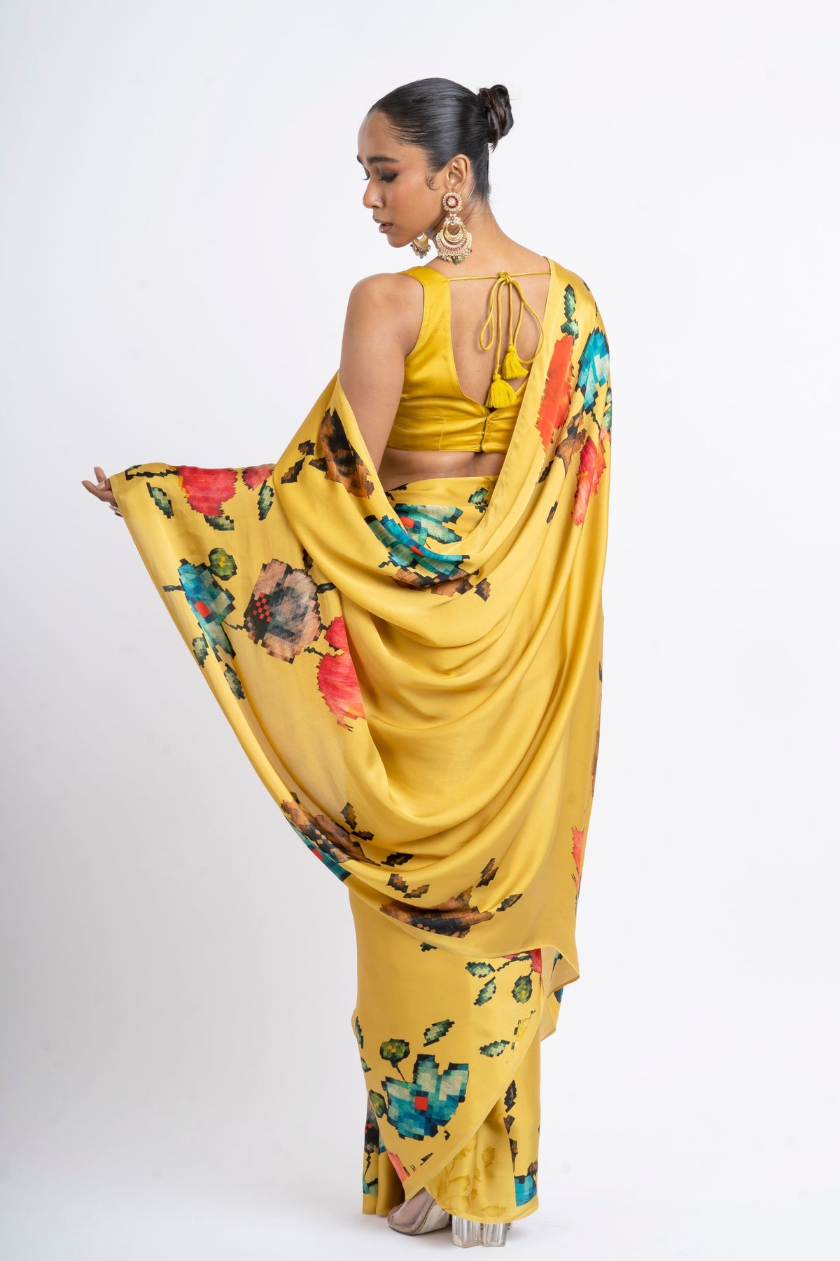 Zeba Saree in Amber