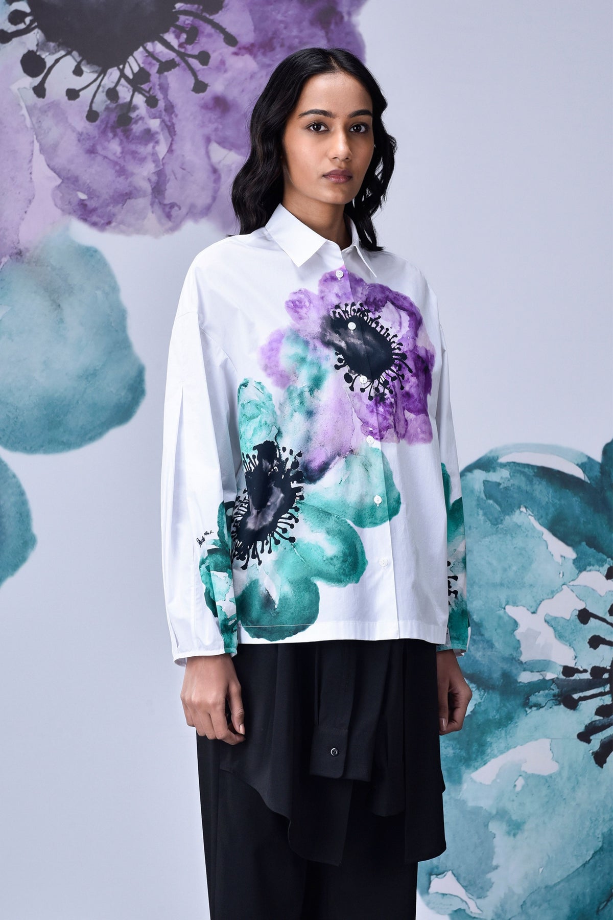 Anemone Flower Shirt White Green
