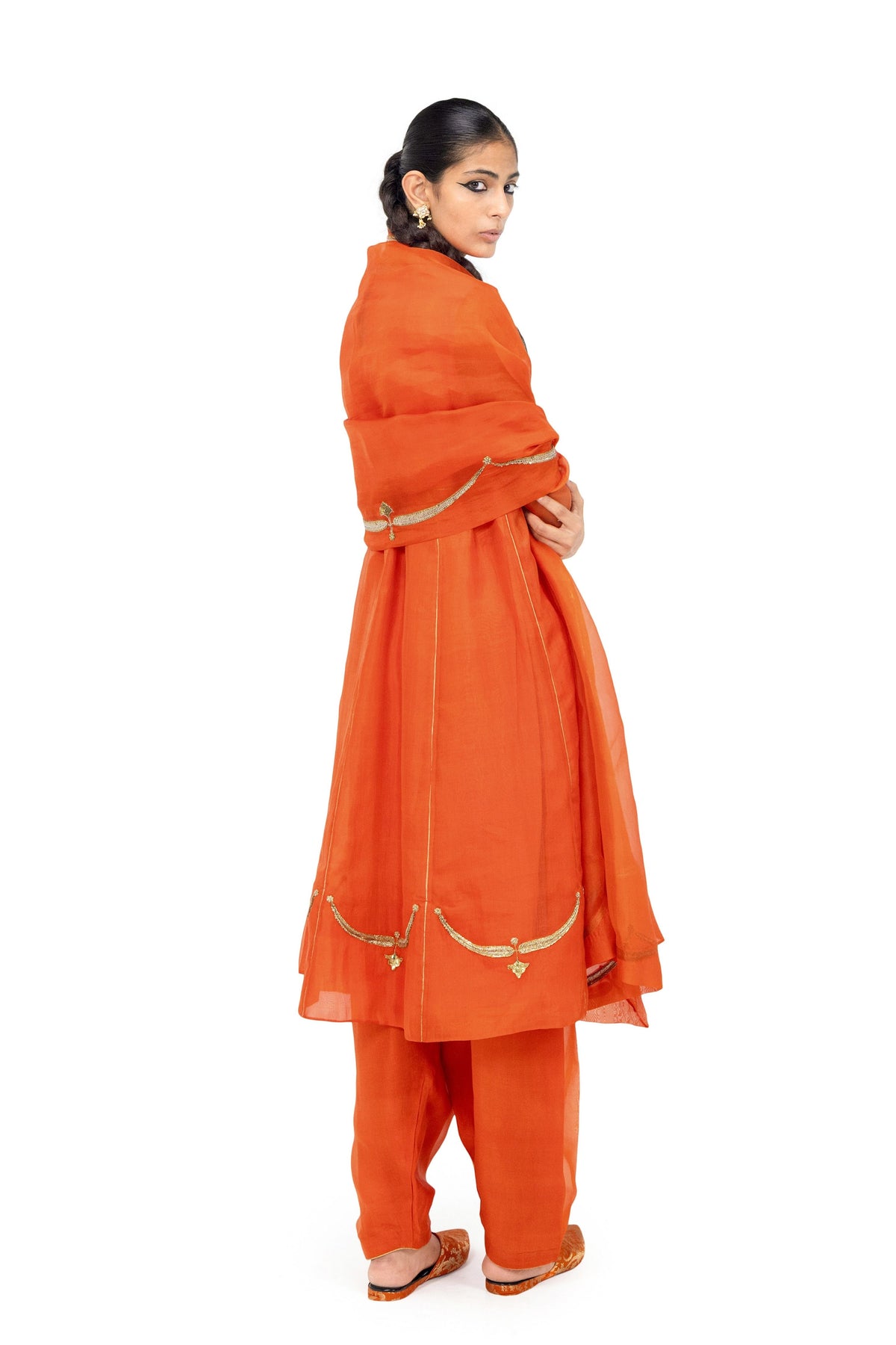 Madore Akodi Kurta And Pants