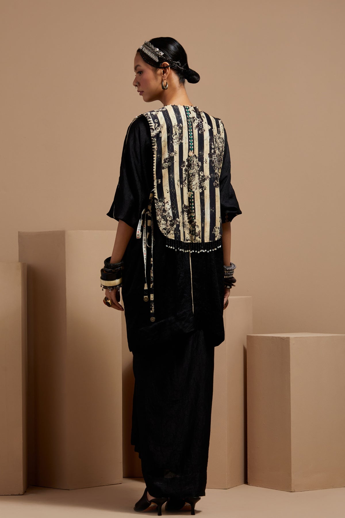 Zuri Gilet Set