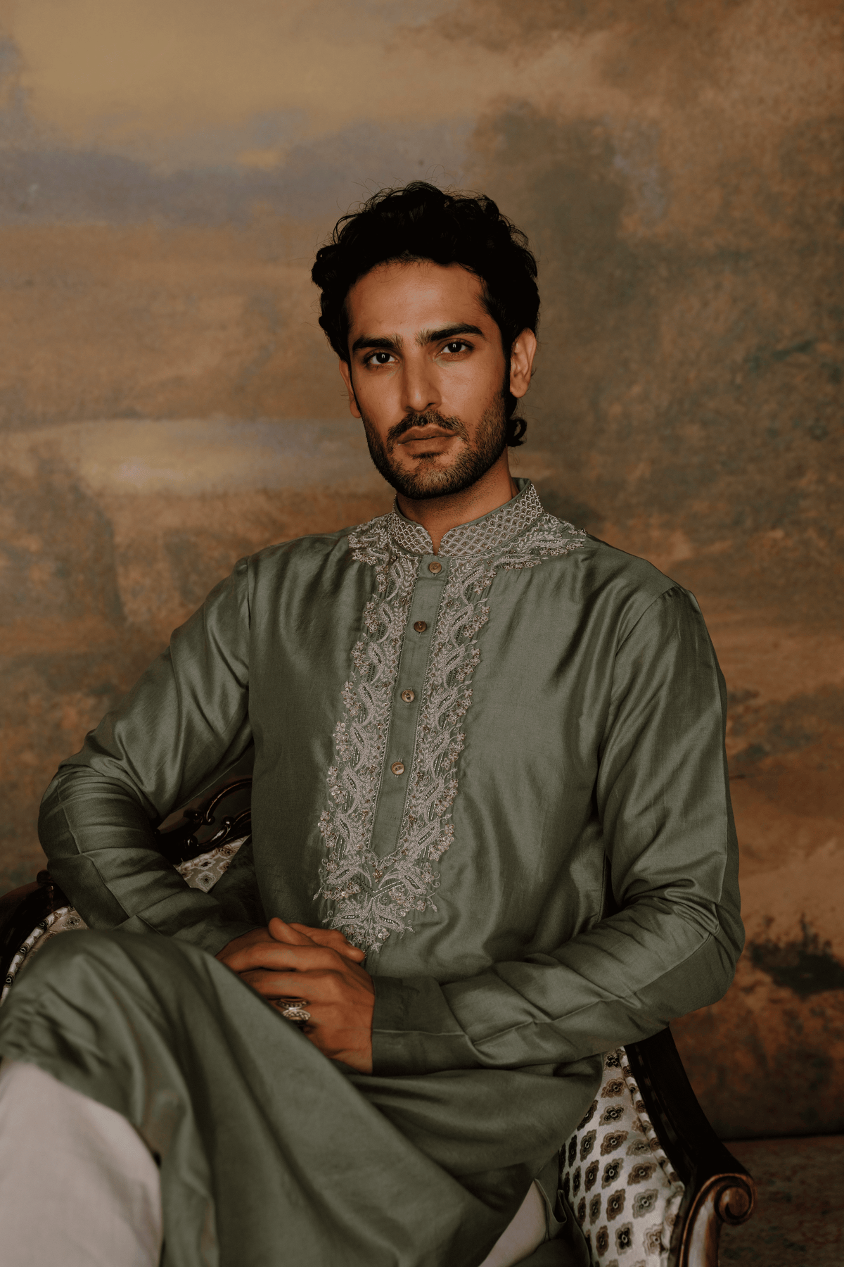 Kurta With Beige Chudidar