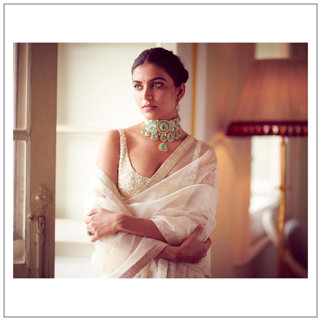 Niloufer Saree in Ivory