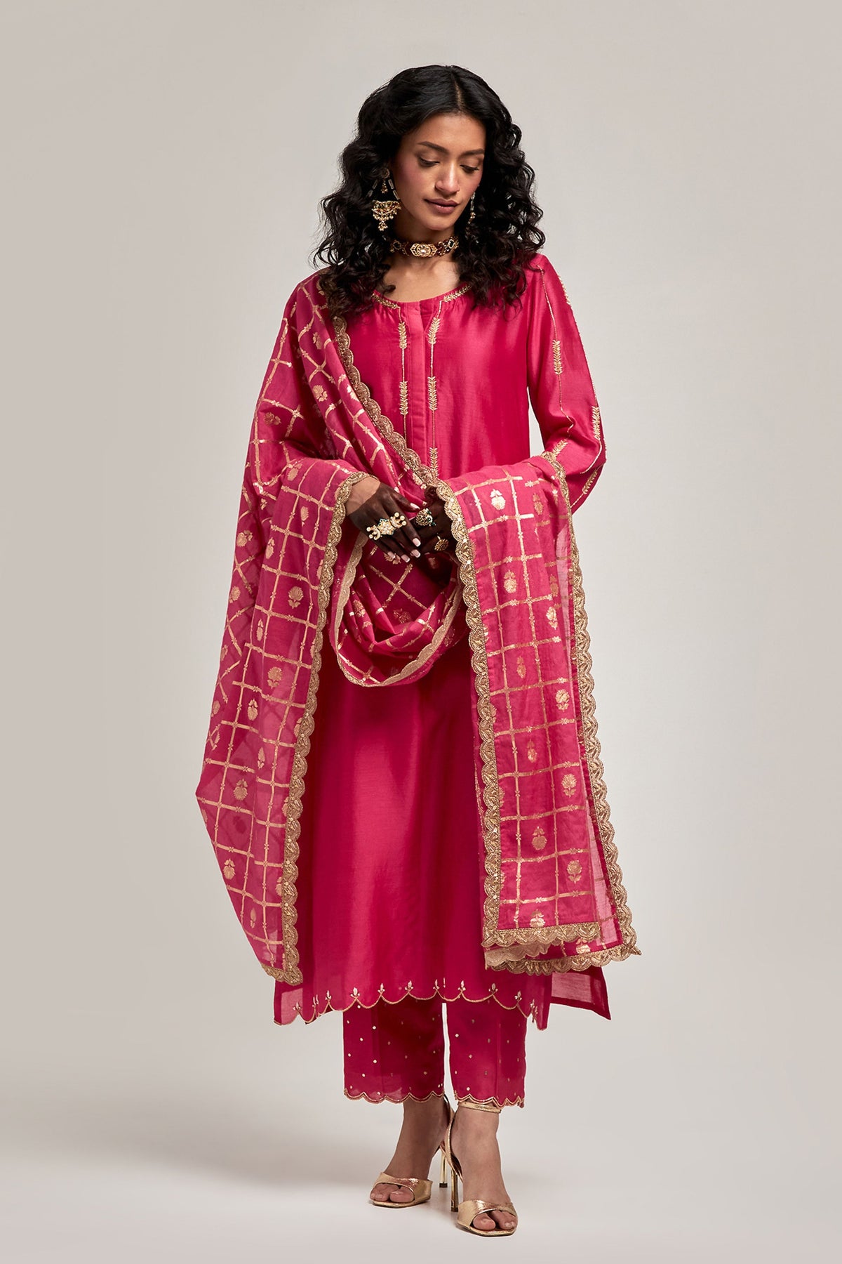 Embroidered Fuchsia Kurta Set