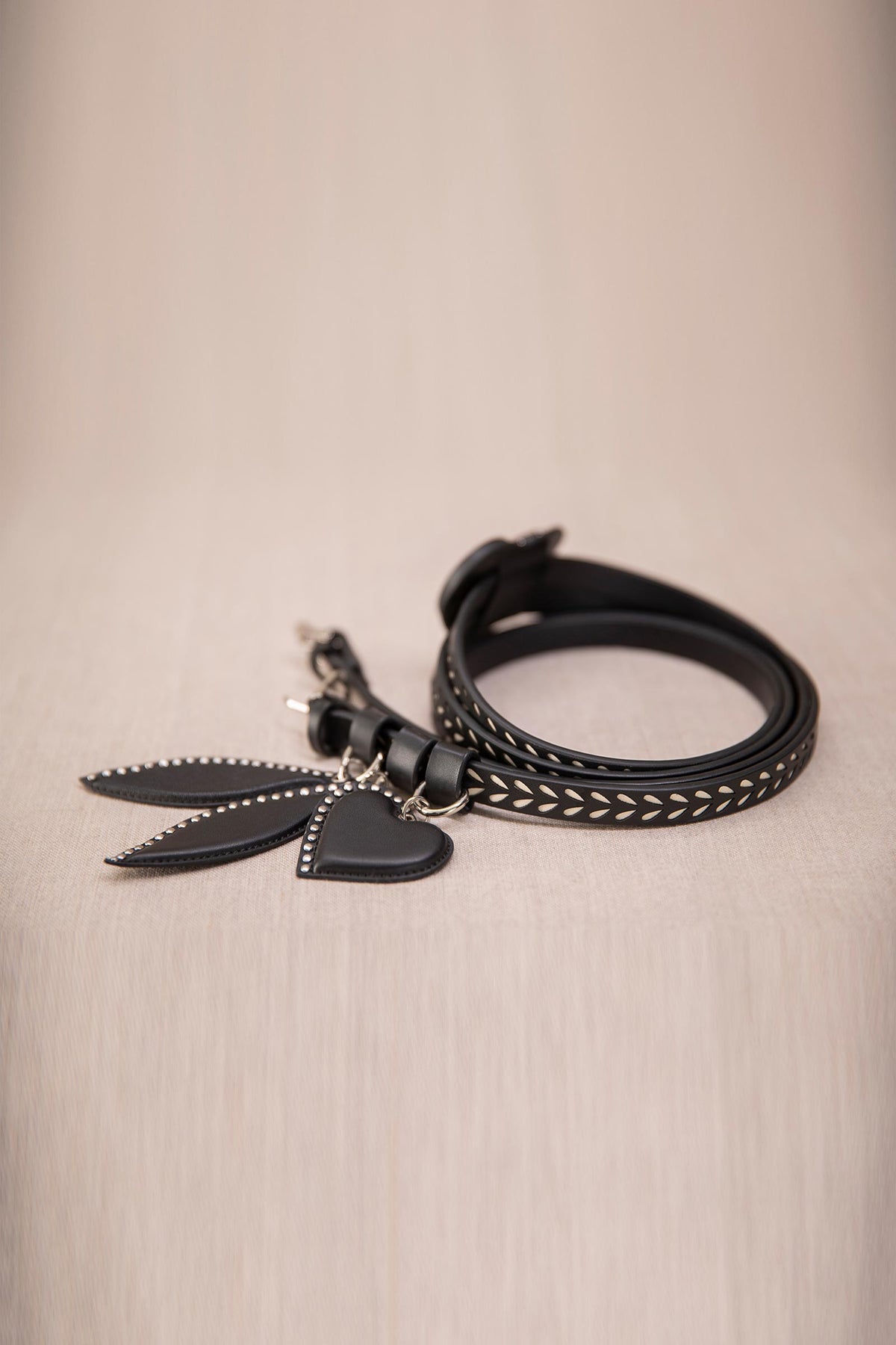 Black kainaat belt