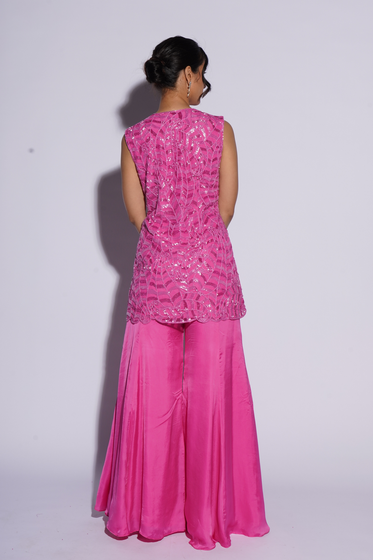 Hanif Sharara Set