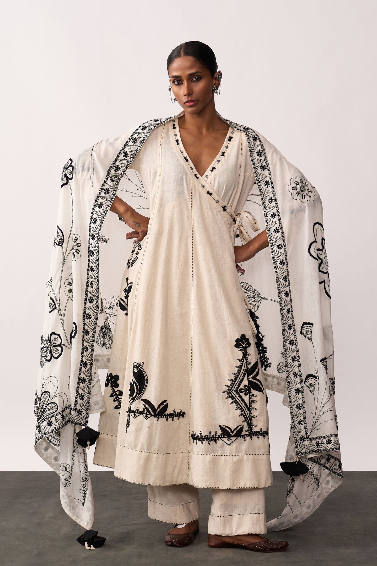 Tara Rani Ivory Dupatta