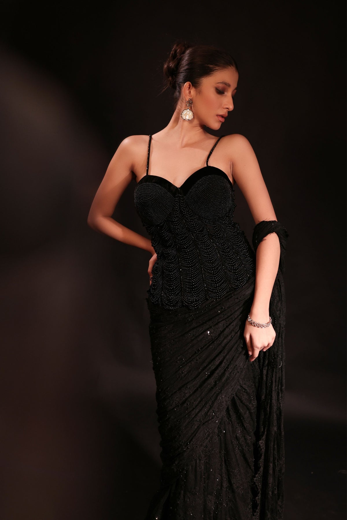 Elara Pre-Draped Saree Set