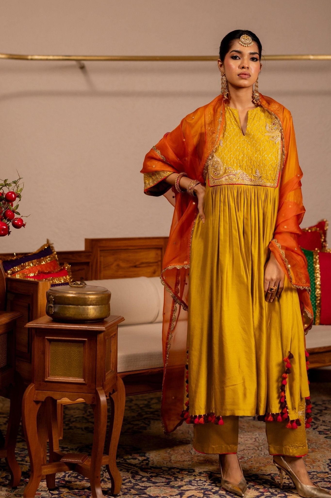 Vrishabh Mustard Kurta Set With Dupatta - Pooja & Keyur - Elahe
