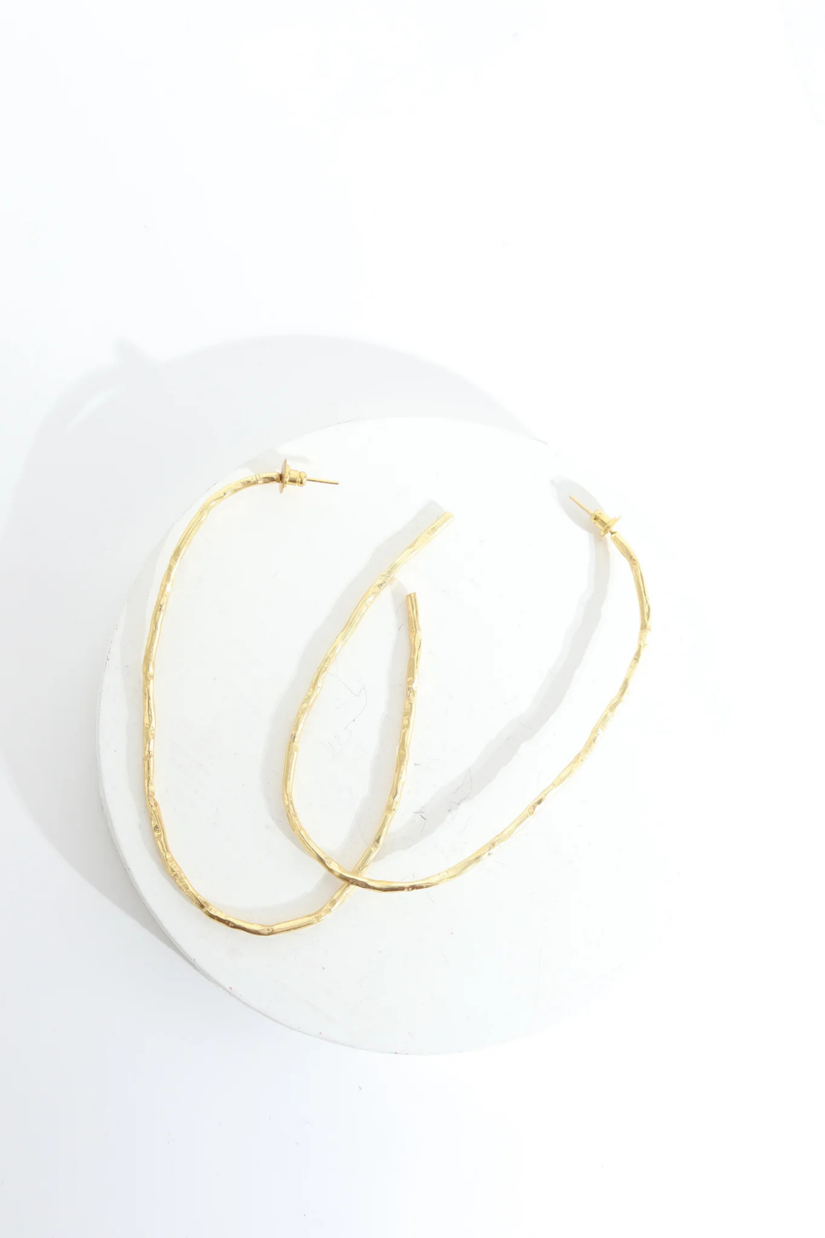 Regina Oval Hoops