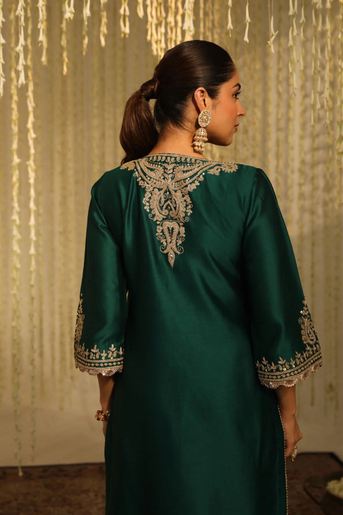 Amayra Emerald Green Kurta Set