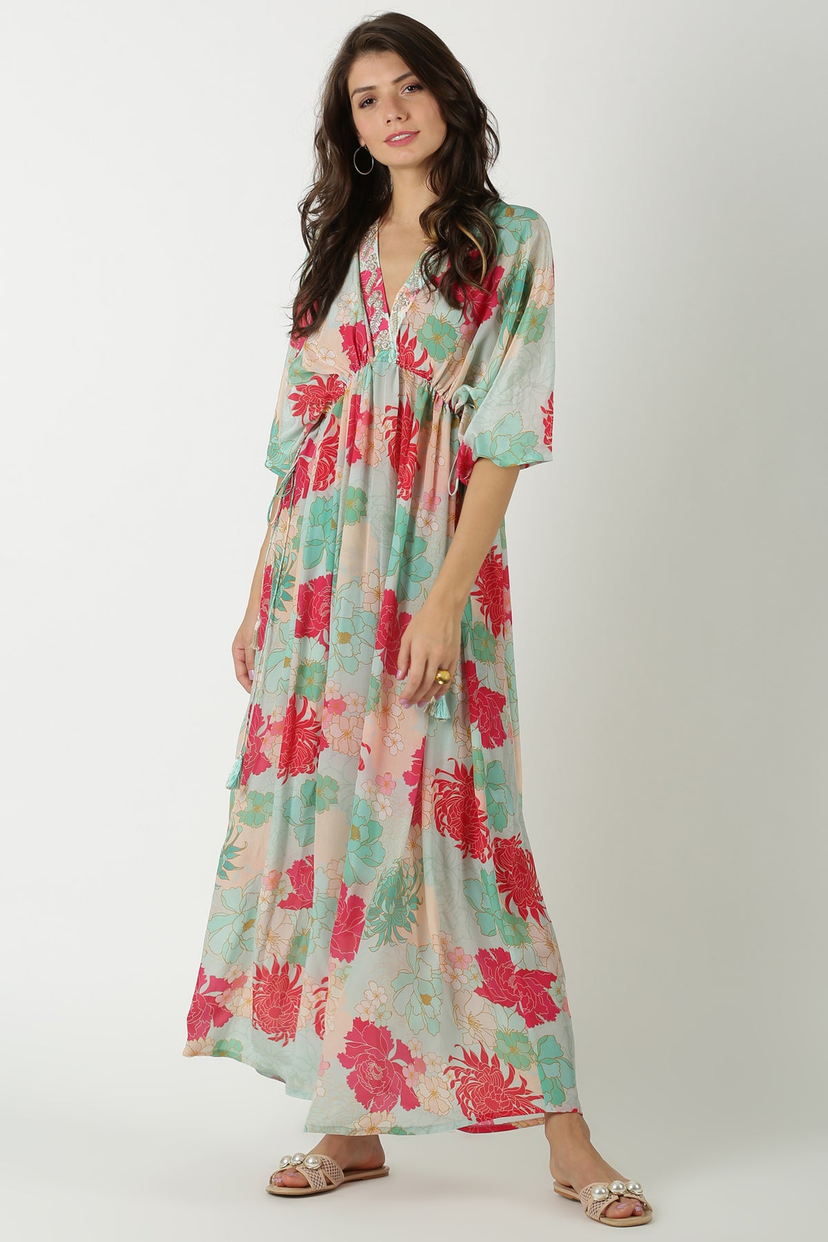 Emblished kaftan