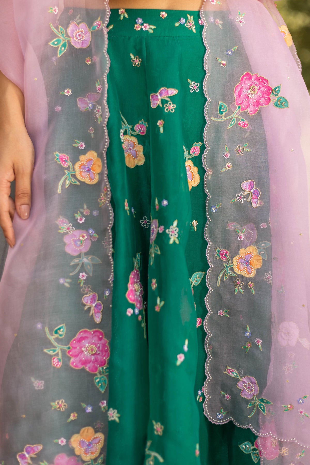 Seri Applique Lehenga Set