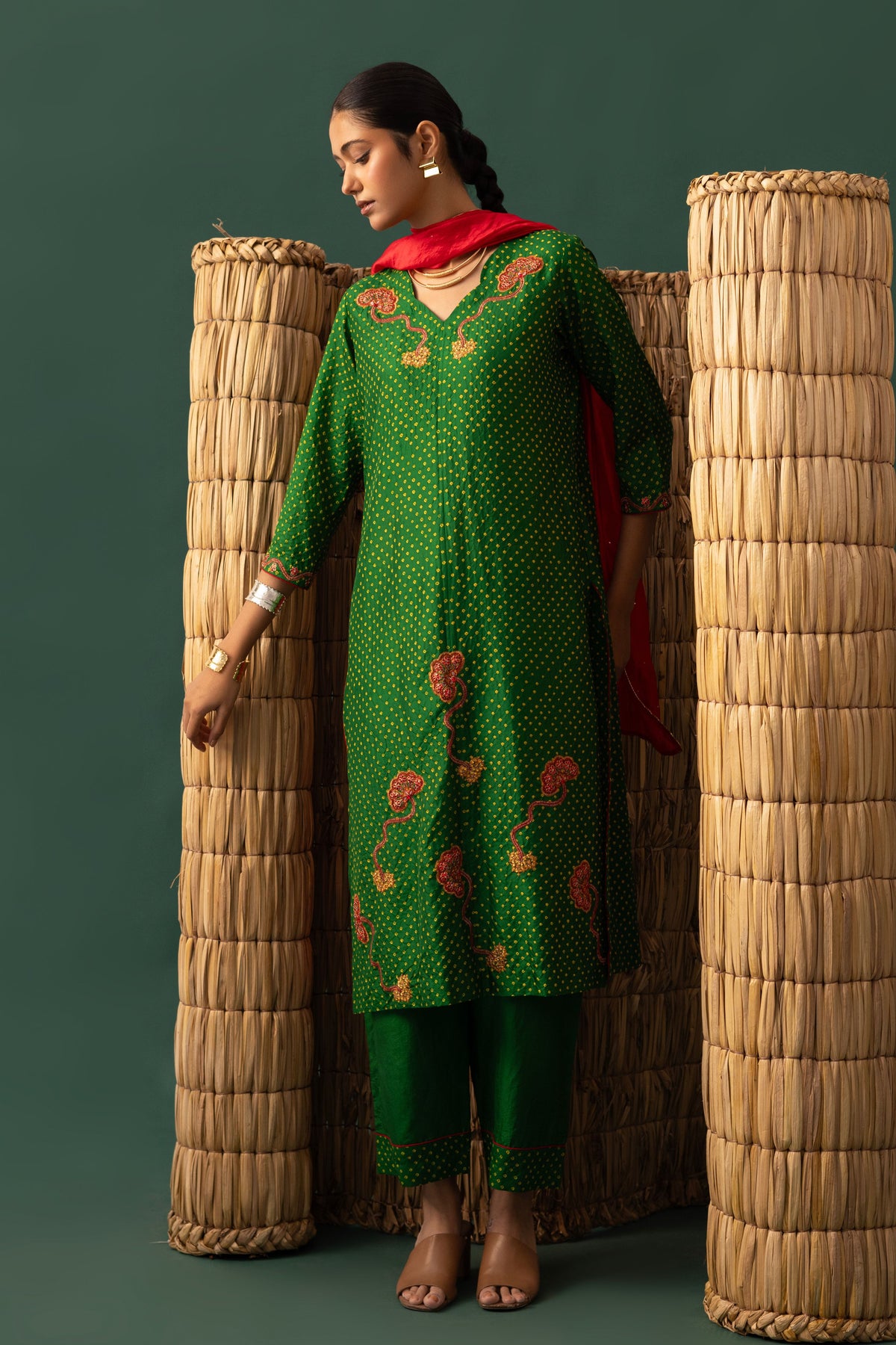 Green Bandhani Aari Kurta Set