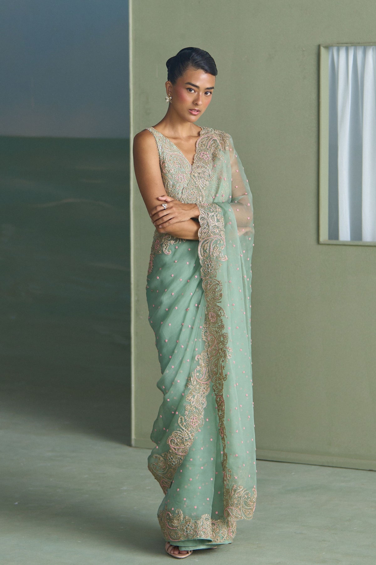 Vrinda Paisley Saree Set