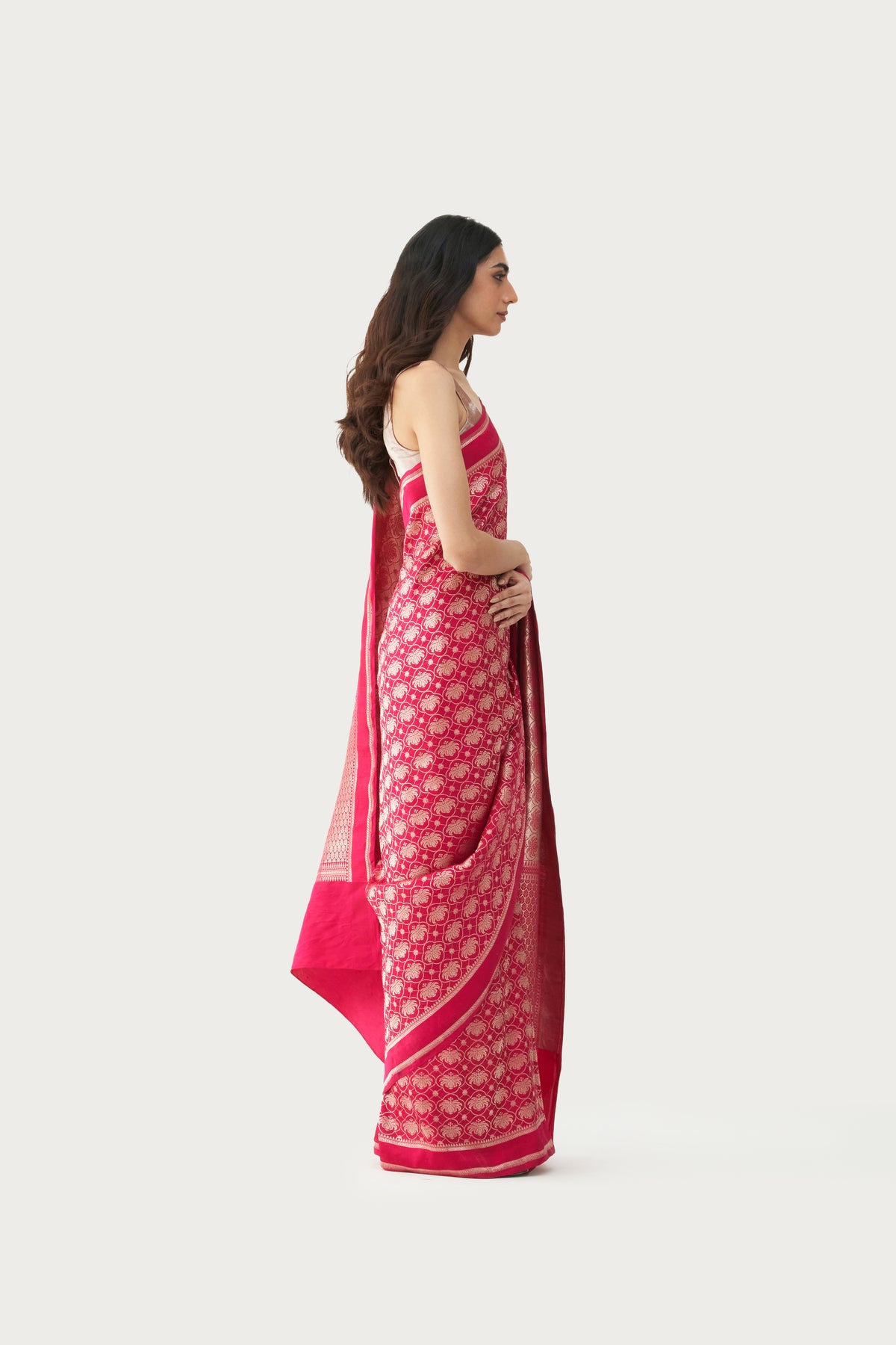 Malabar fuchsia saree