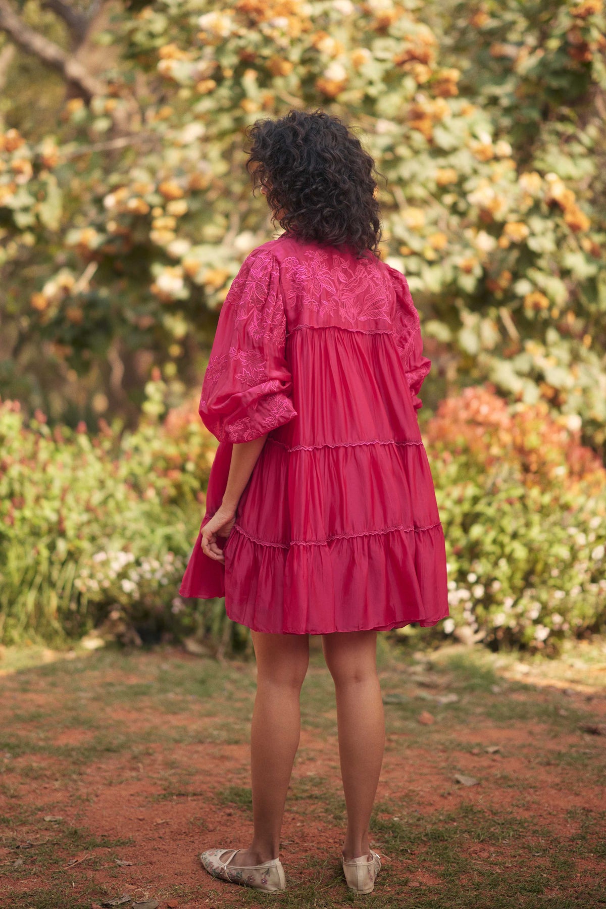 Airy Short Dress With Scarf