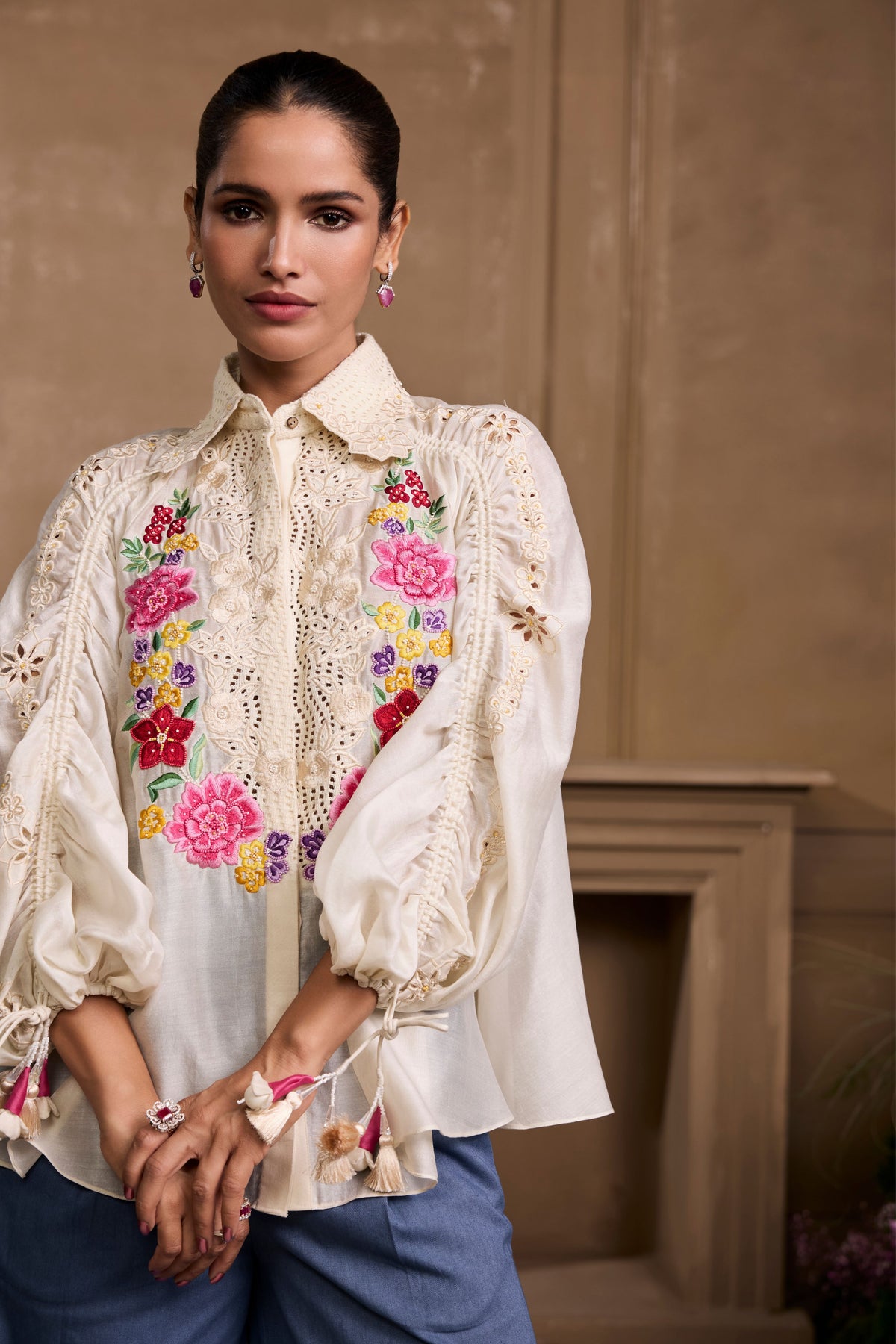 Ivory Yoke Detail Tieup Shirt