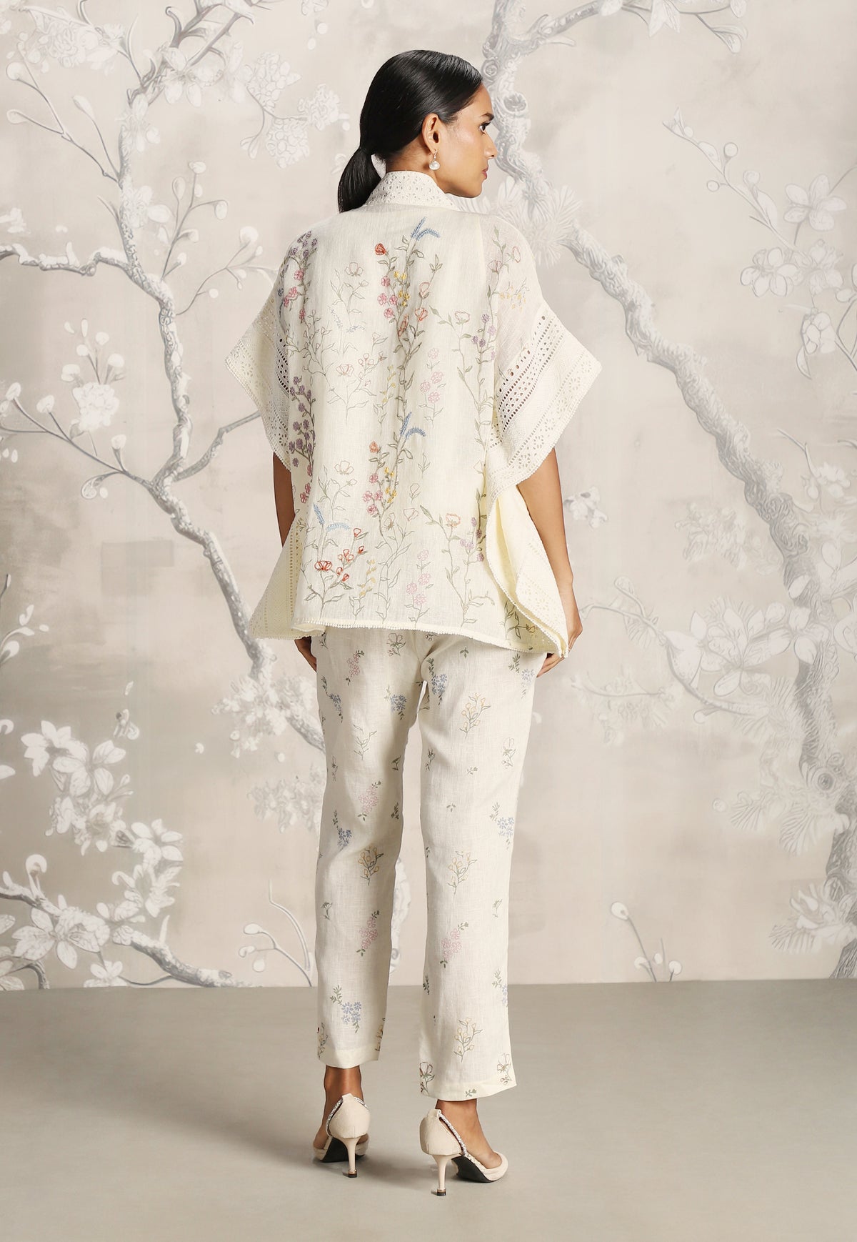 Off White Short Kaftan and Pant
