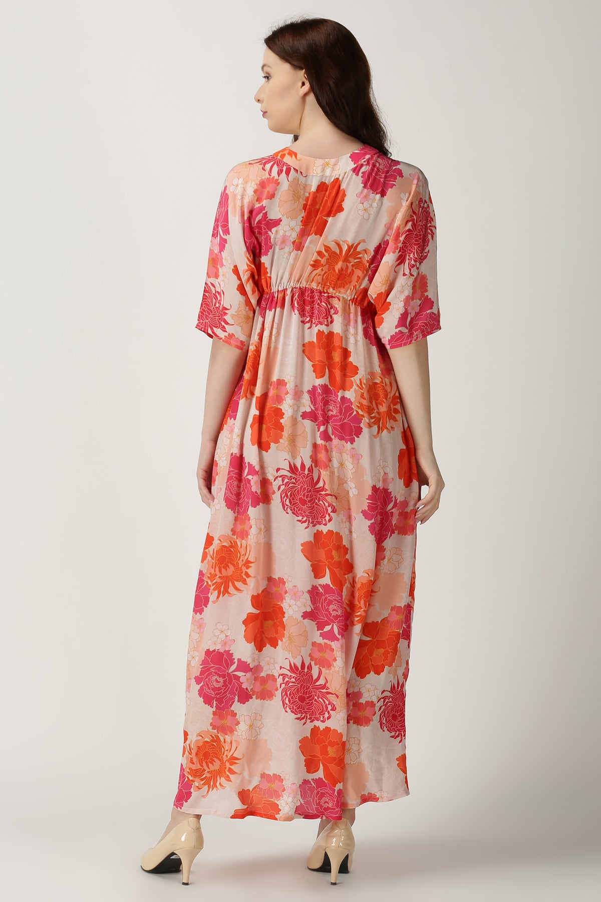 Emblished kaftan