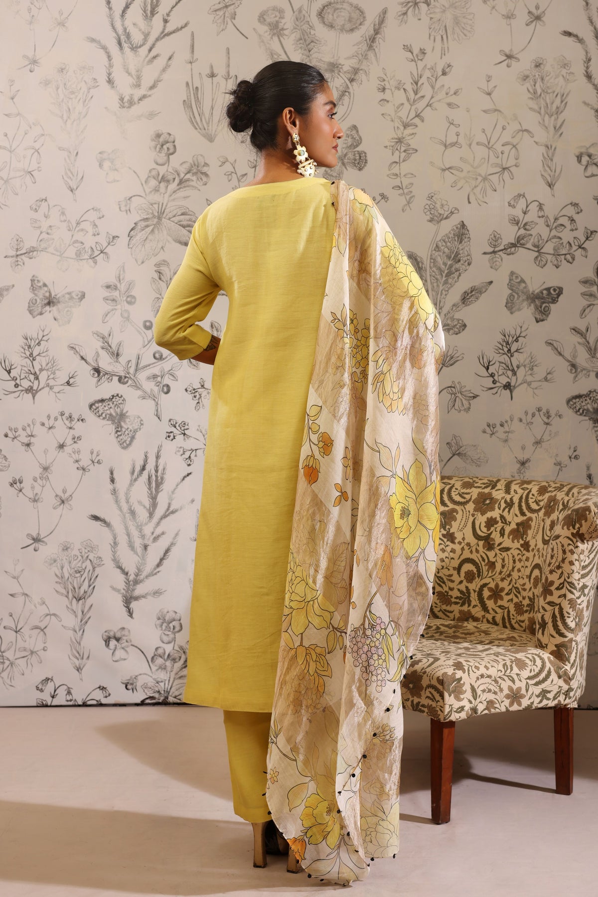 Vakya Yellow Kurta Set