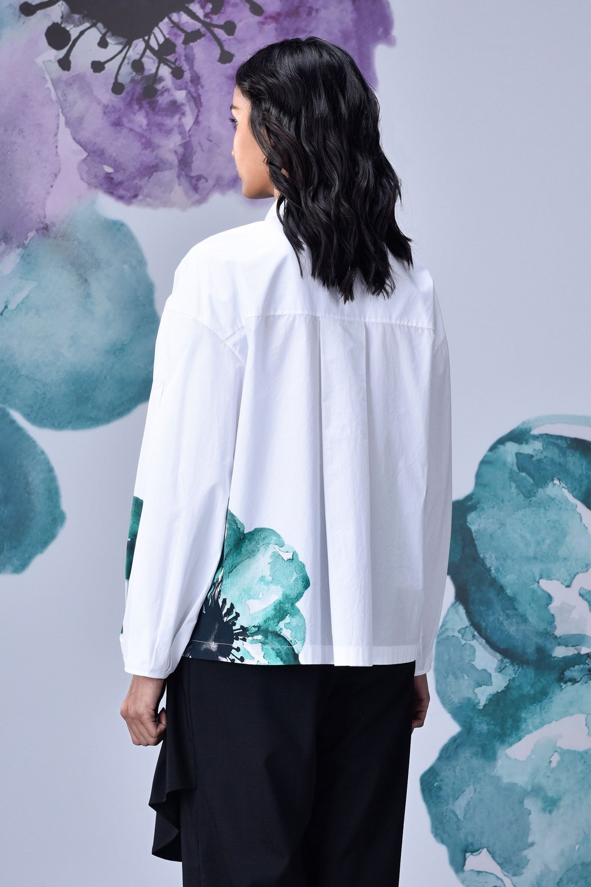 Anemone Flower Shirt White Green