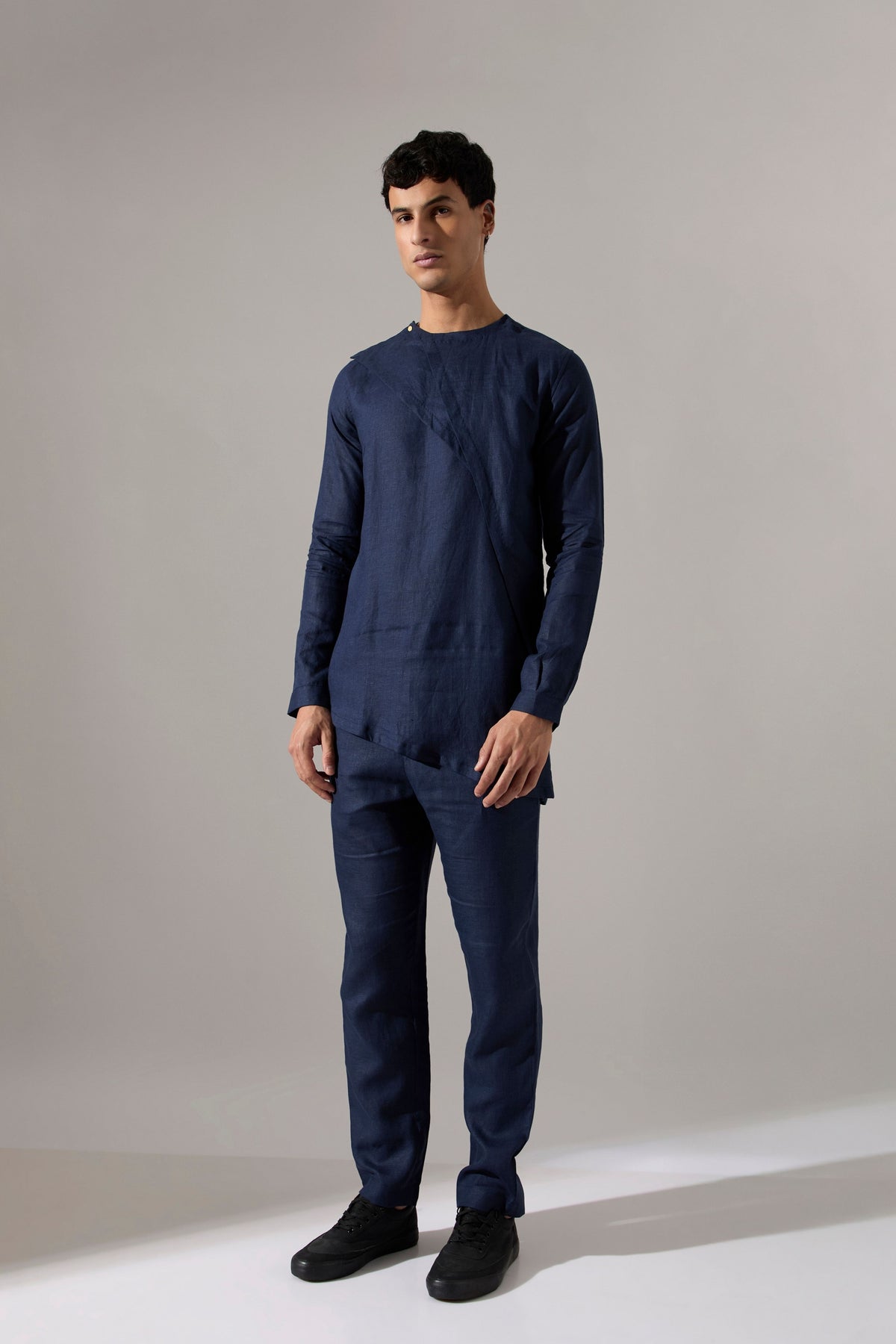 Leo Kurta Set