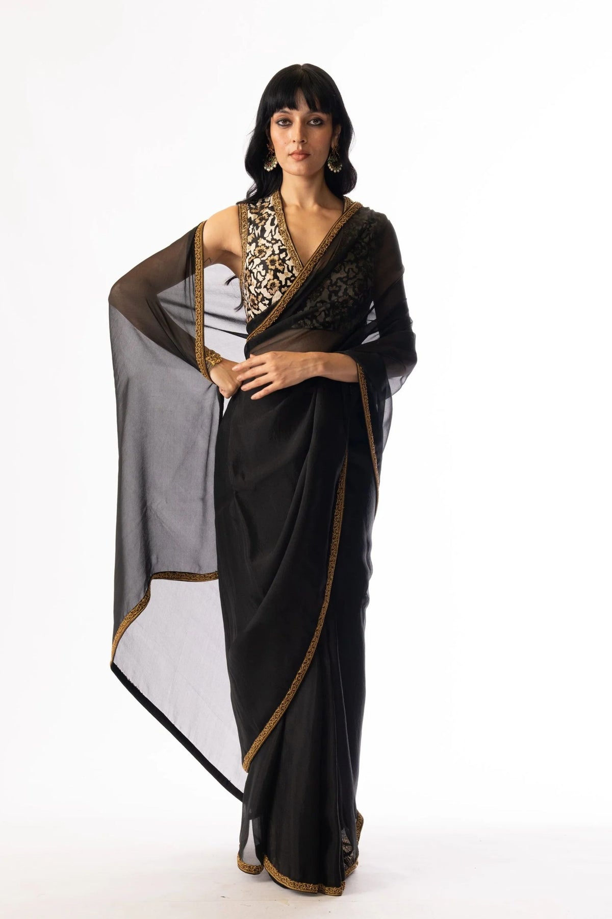 Aigun Saree Set