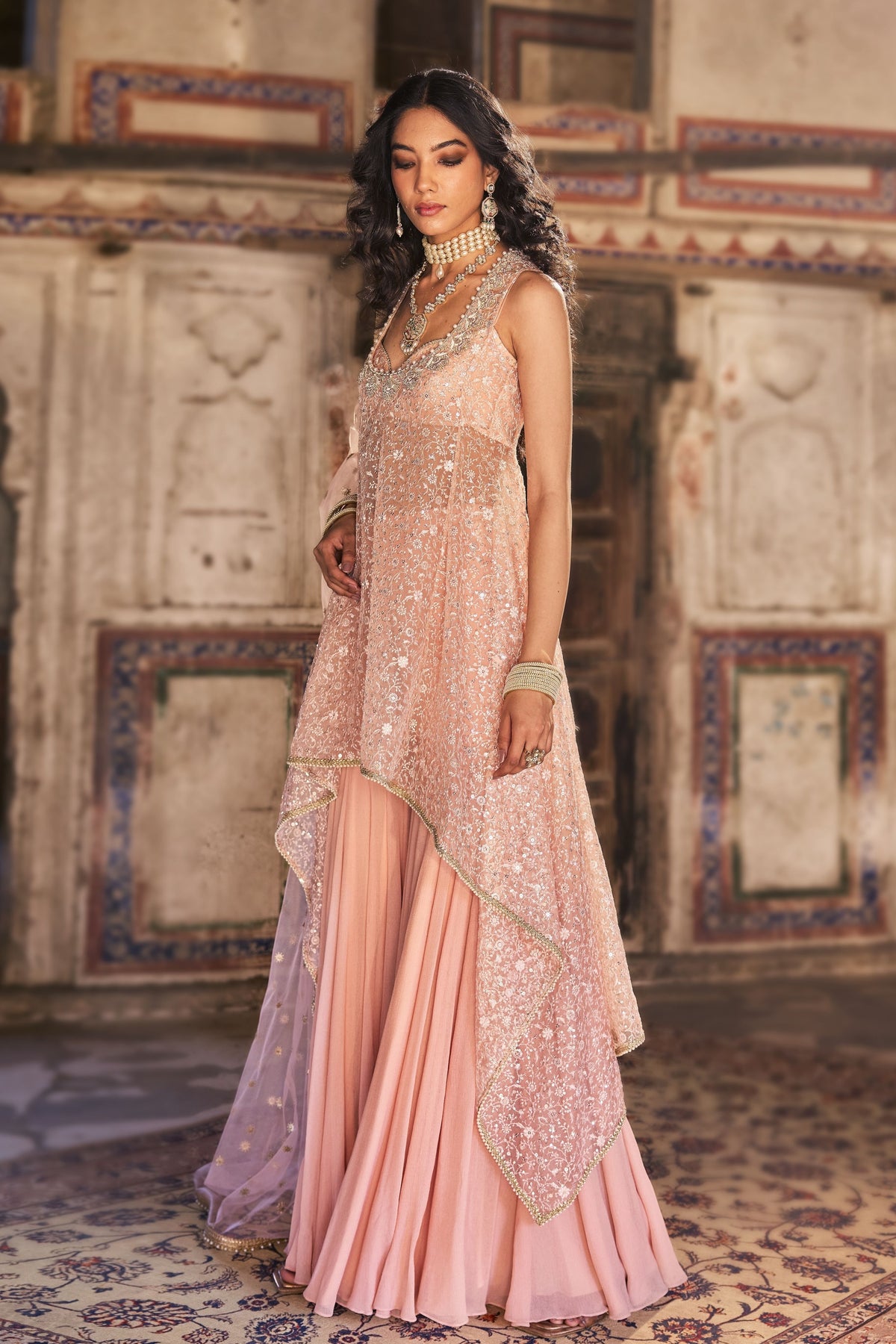 Zeenat Sharara Set