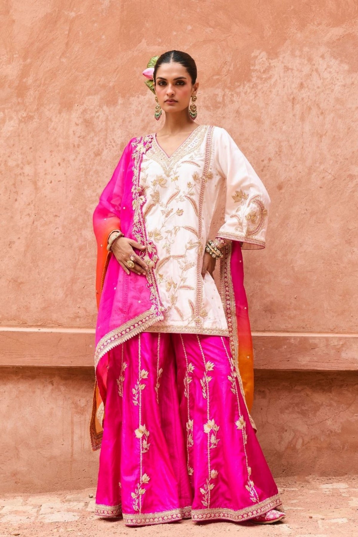 Isha Sharara Set