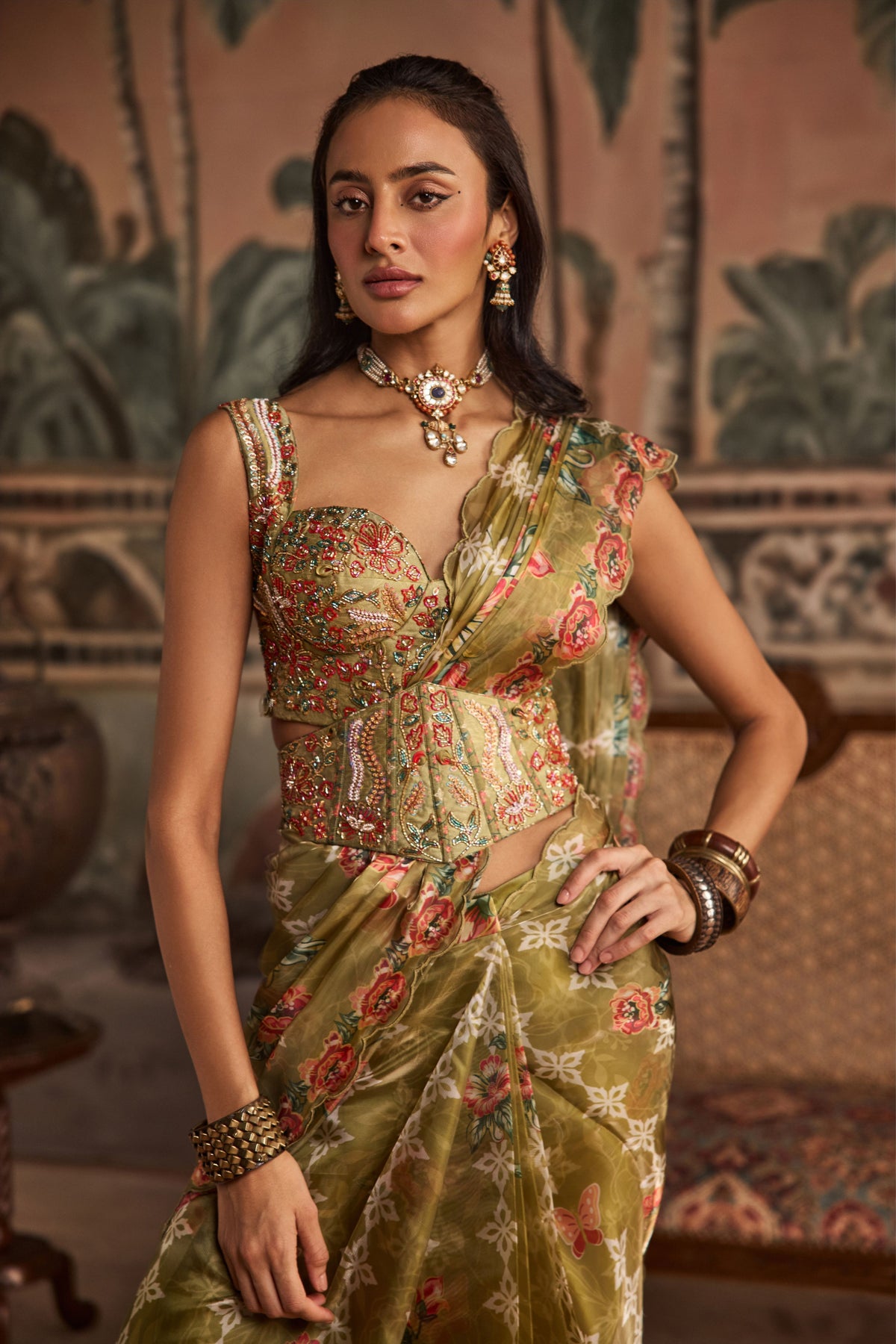 Baagi Jugni Drapped Saree Set