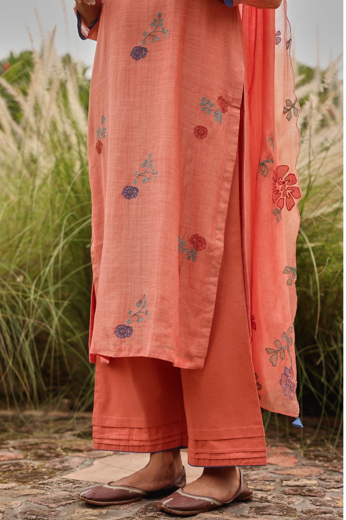 Magnolia Thread Embroidered Kurta Set