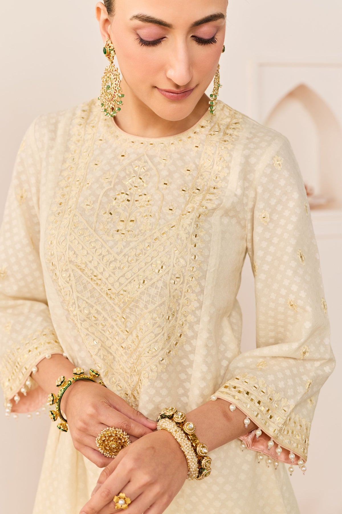 Nida Daisy Ivory Short Choga Set