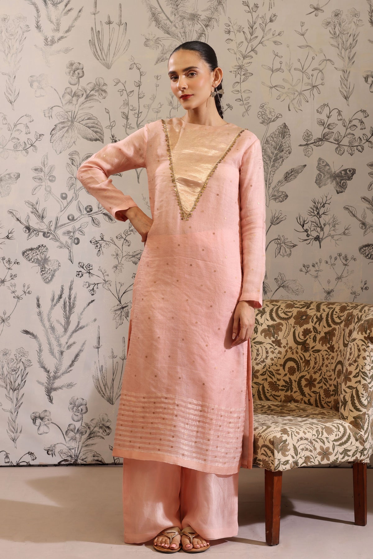Sukanda Pink Kurta Set