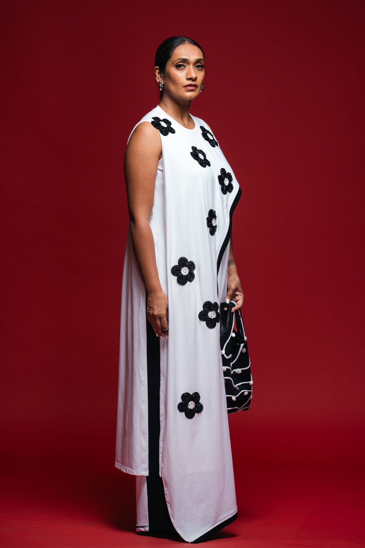 Veil Form Monochrome Ensemble