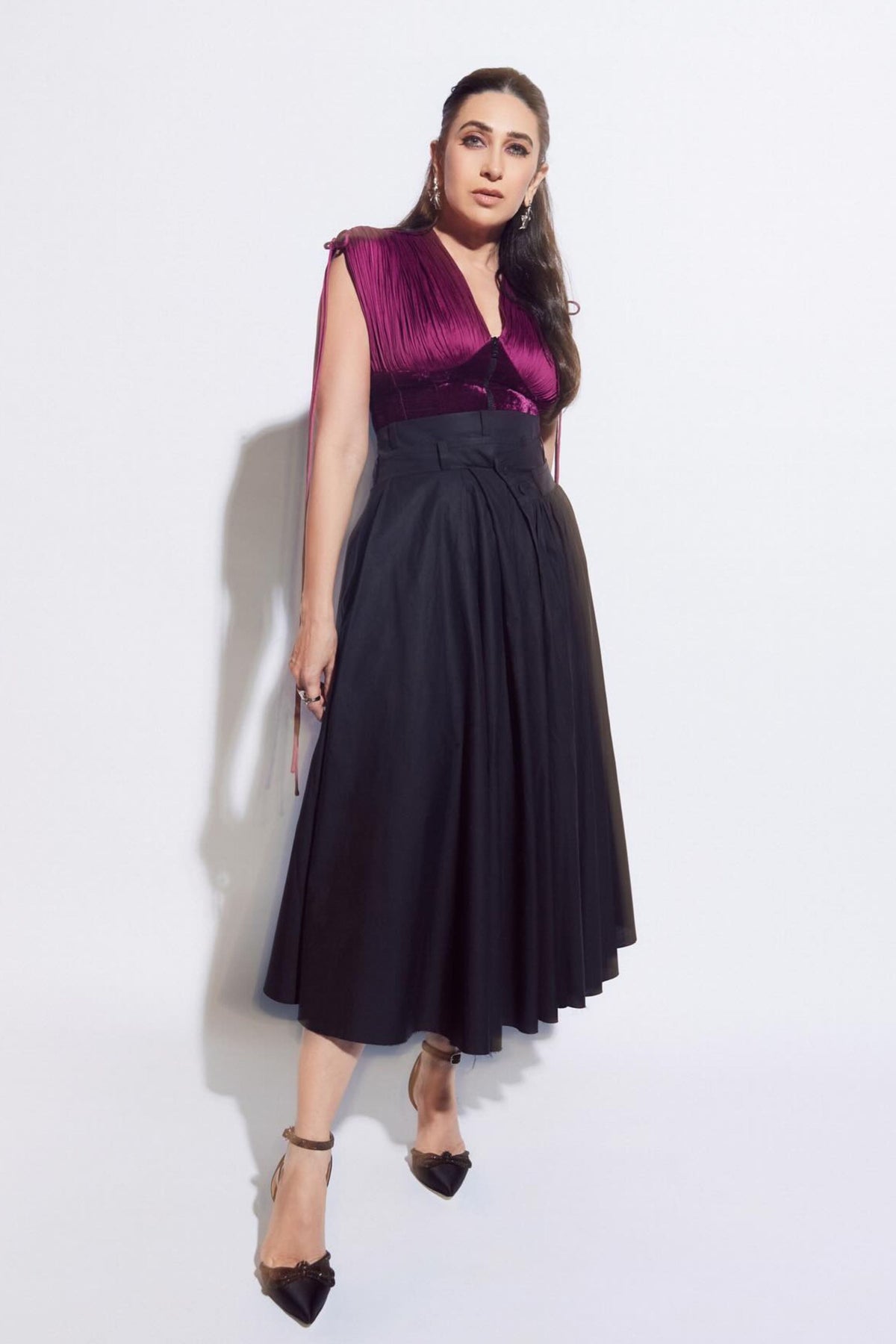 Karisma Kapoor in Aroka