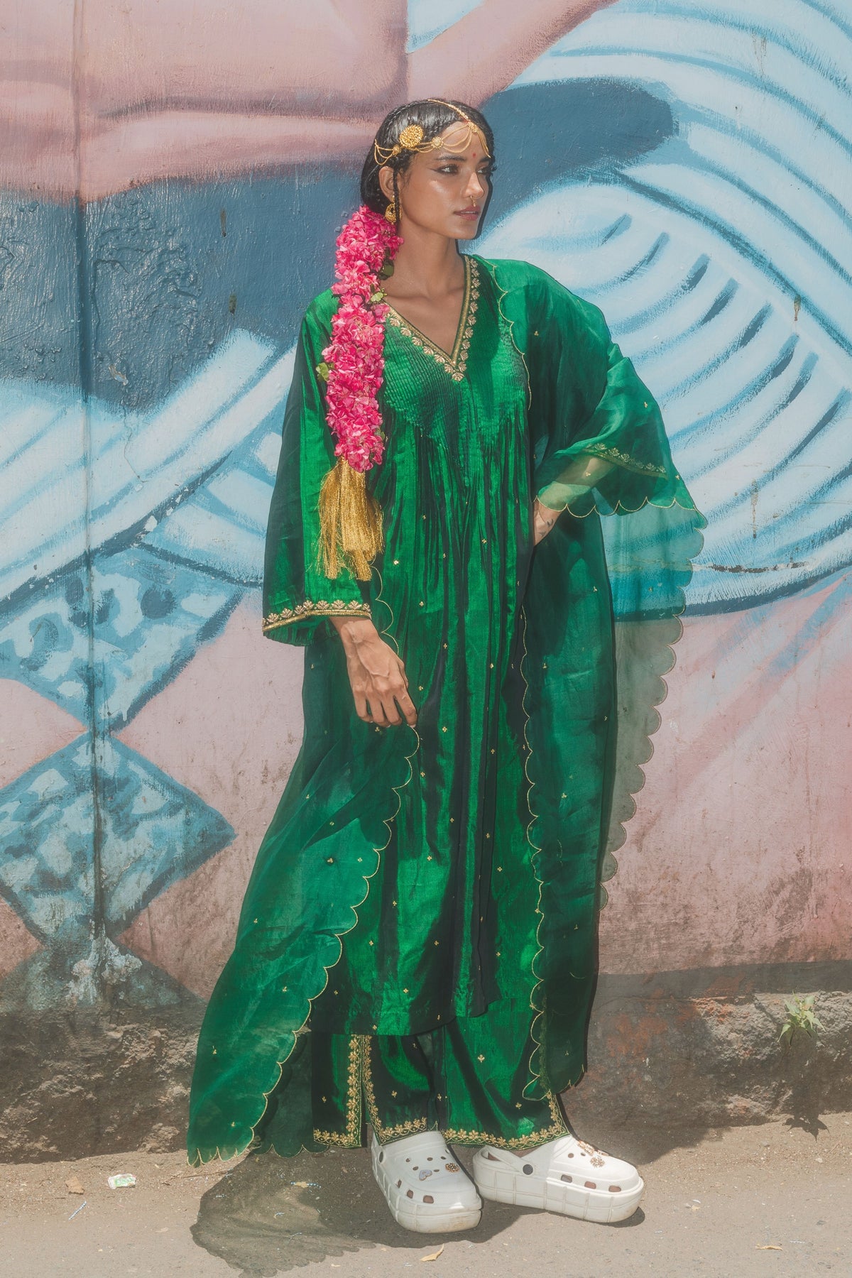 Jhilmil Juhu Kurta Set