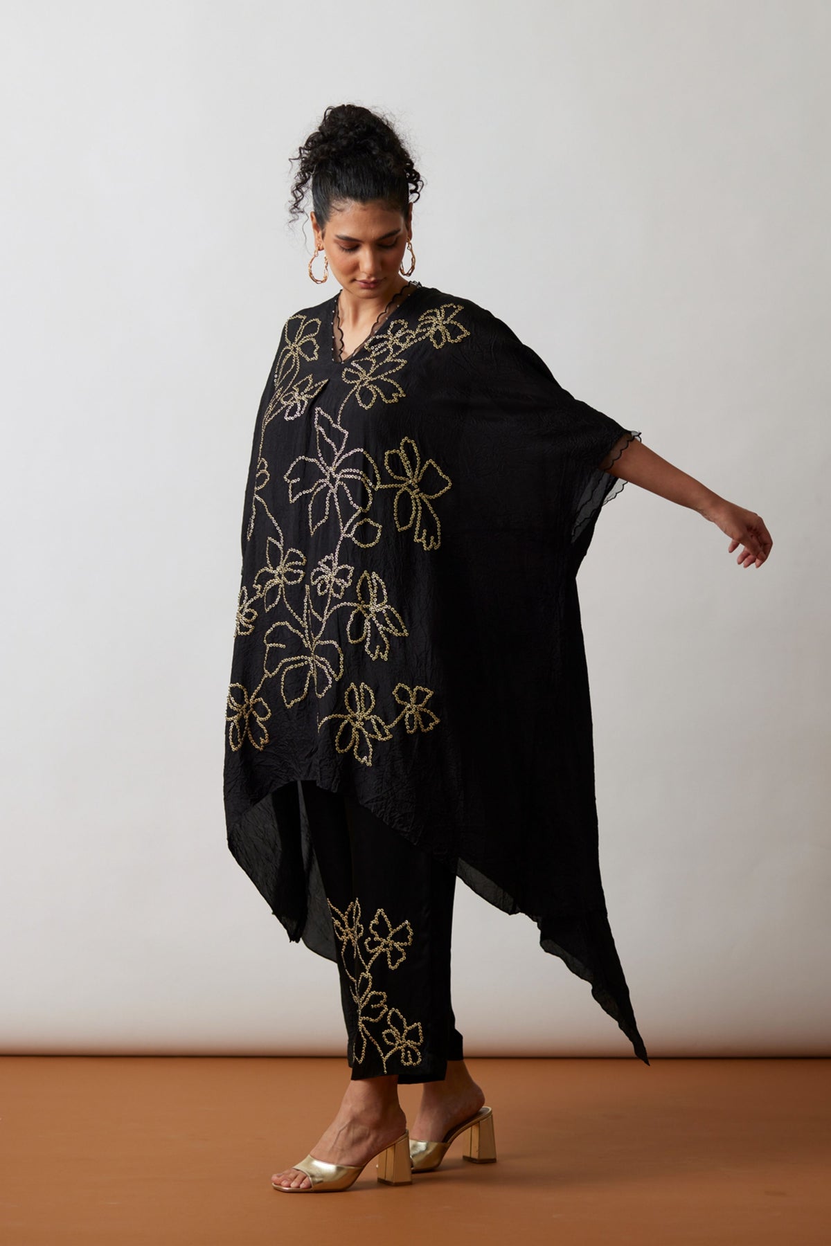 Embroidered Black Kaftan Set