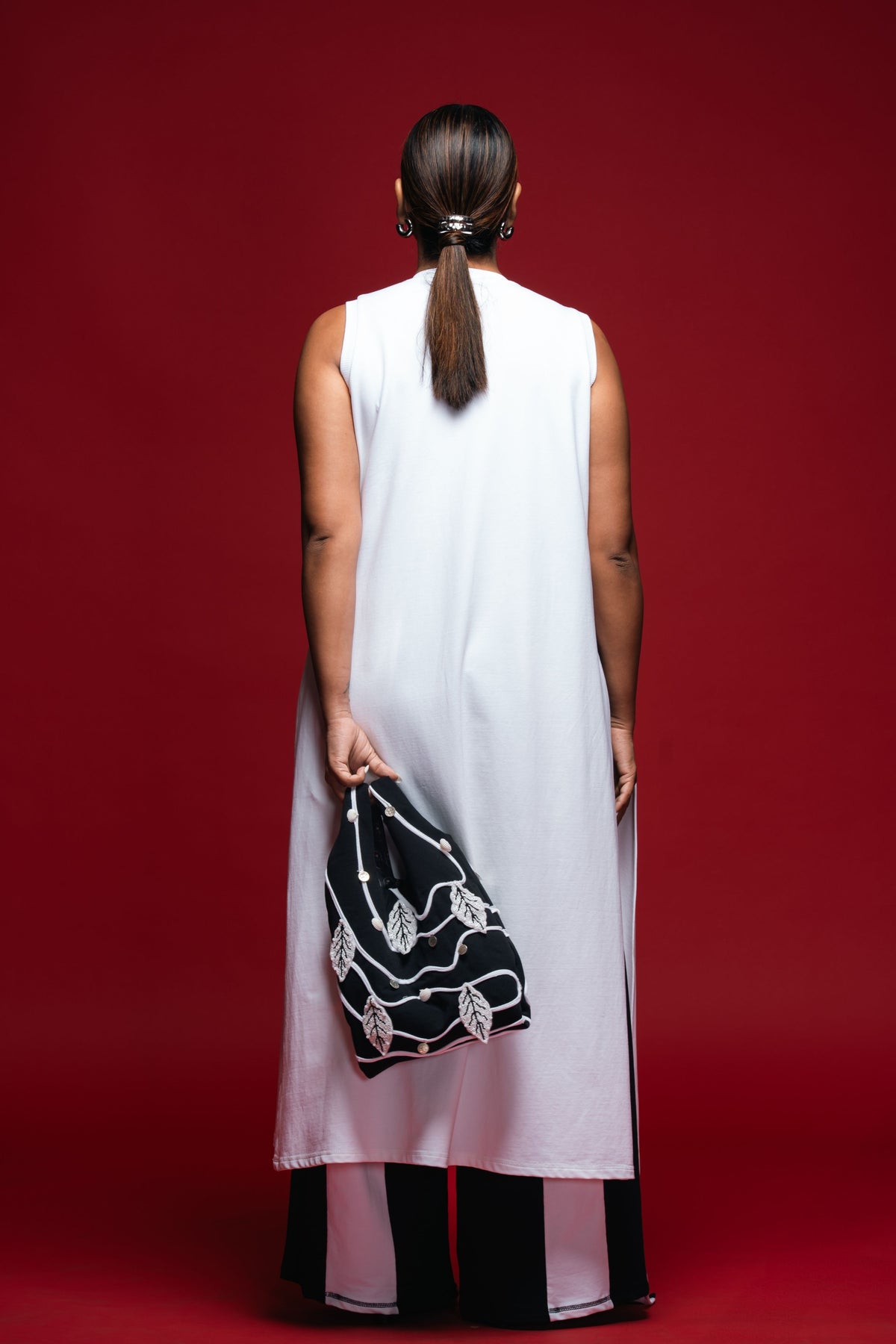 Veil Form Monochrome Ensemble