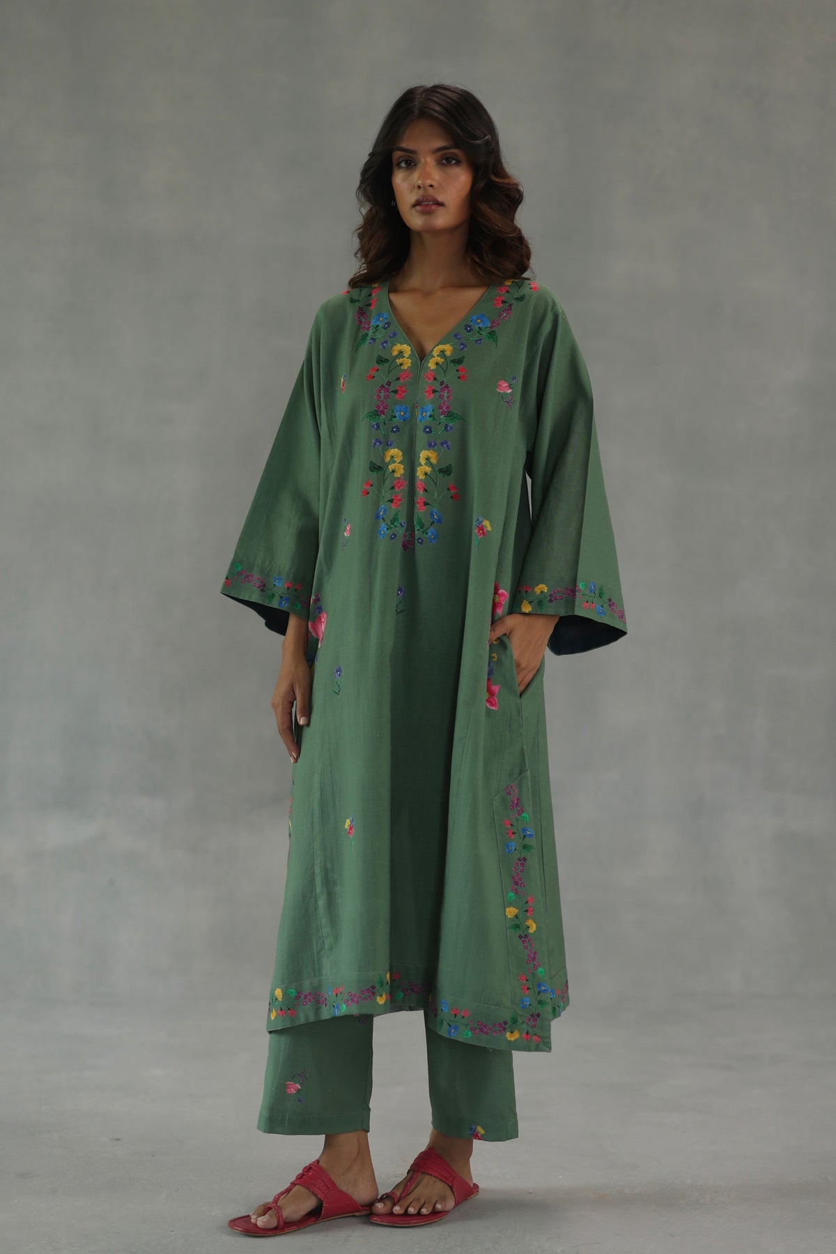Olive Meadow Song Phiran Set