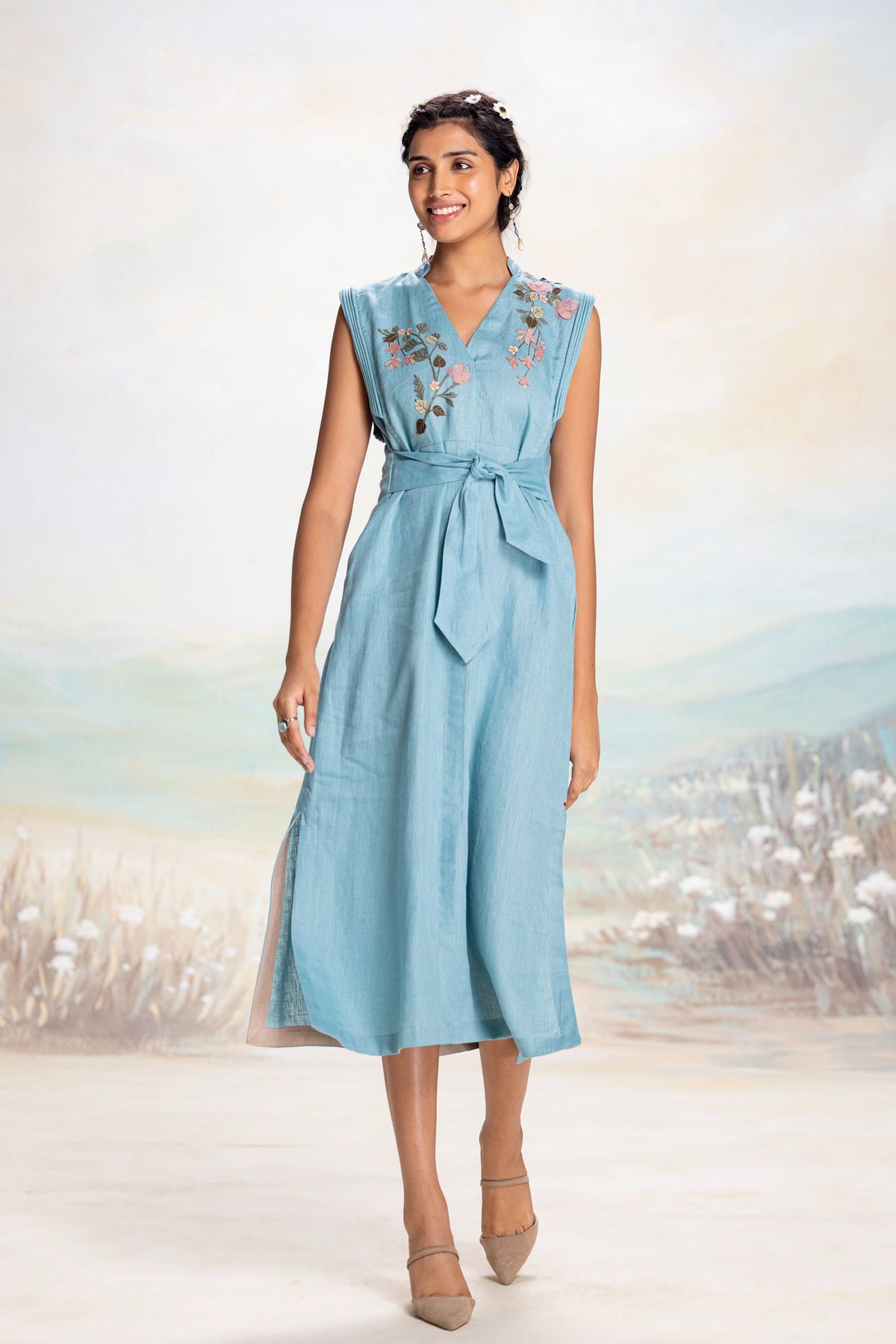 Tsukiyama Sanya Lake Dress