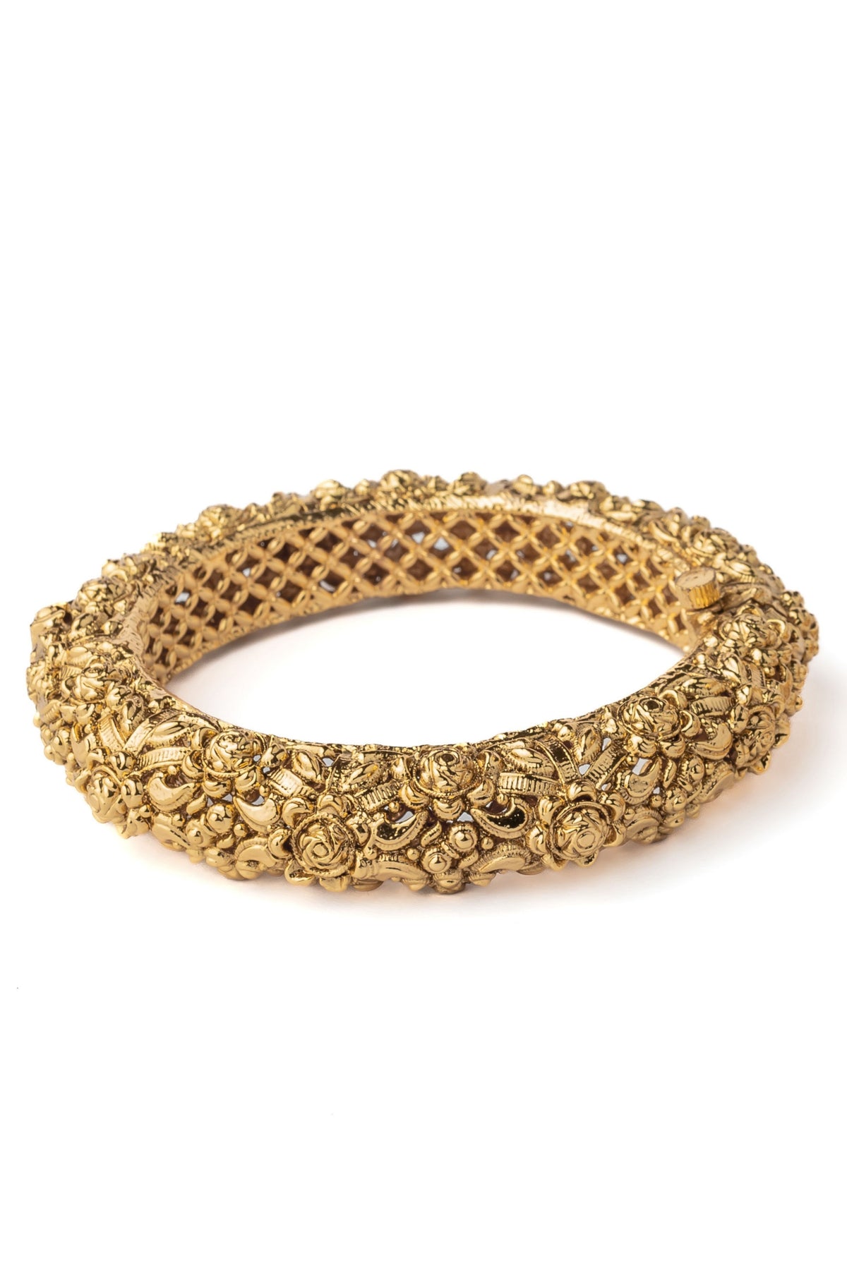 Isvaraah Gold Plated Bangles