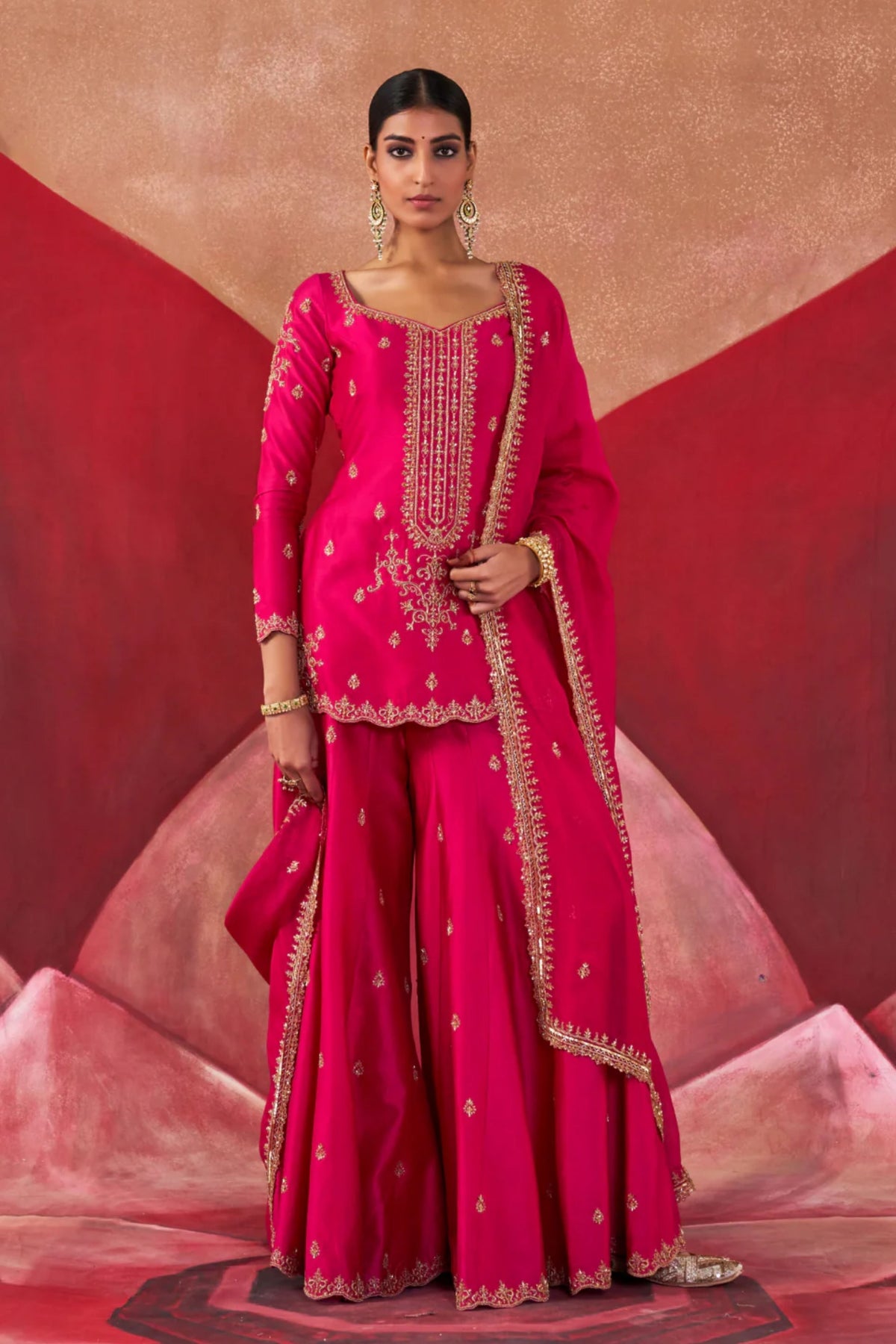 Vijayeeta Sharara Set